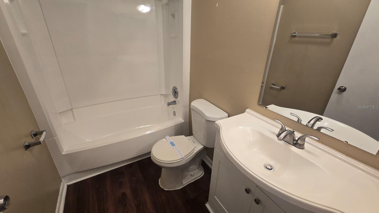 813 SENATE CT, TAMPA, FL, 33613