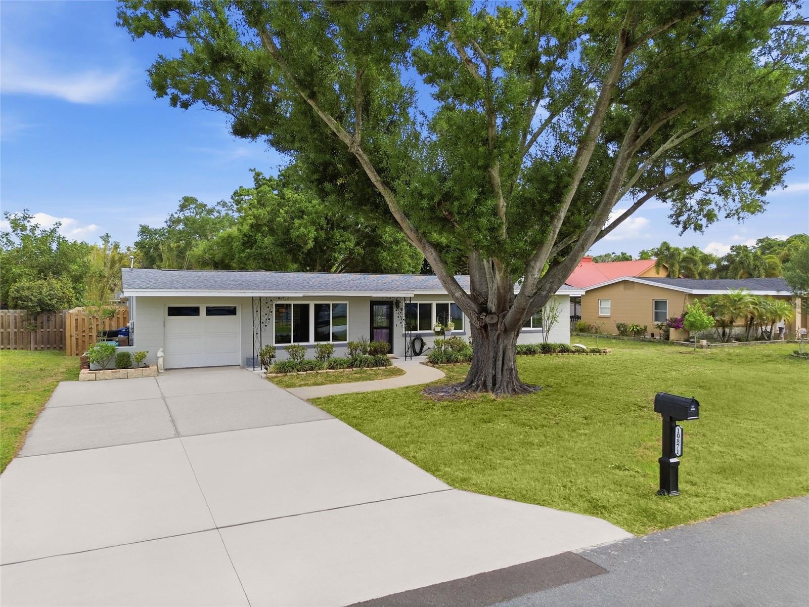 10871 GROVE TER, SEMINOLE, FL, 33772