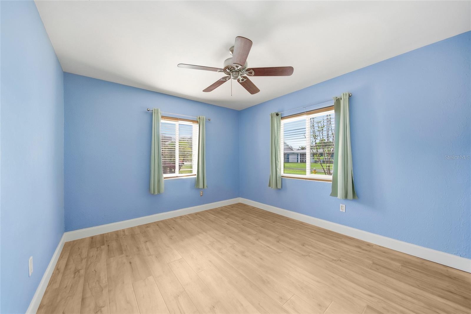 10871 GROVE TER, SEMINOLE, FL, 33772