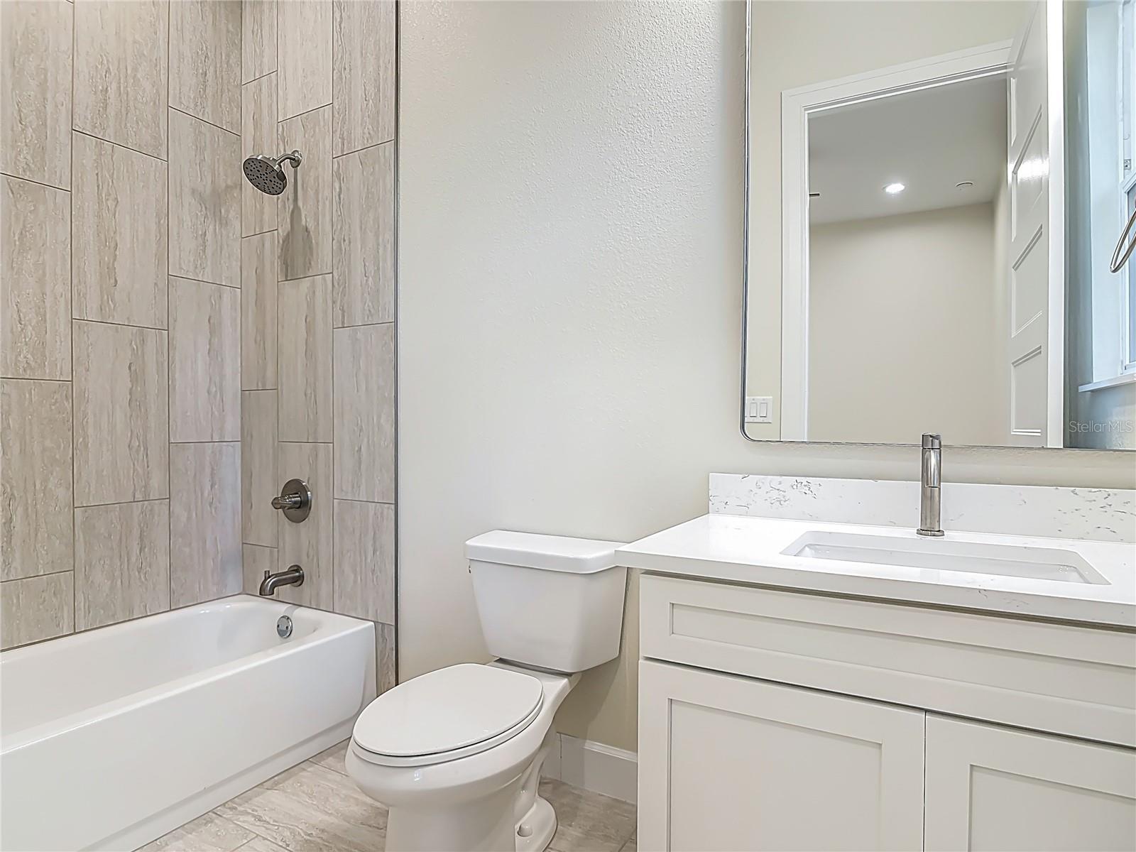 1475 WARRIOR TRL, ENTERPRISE, FL, 32725