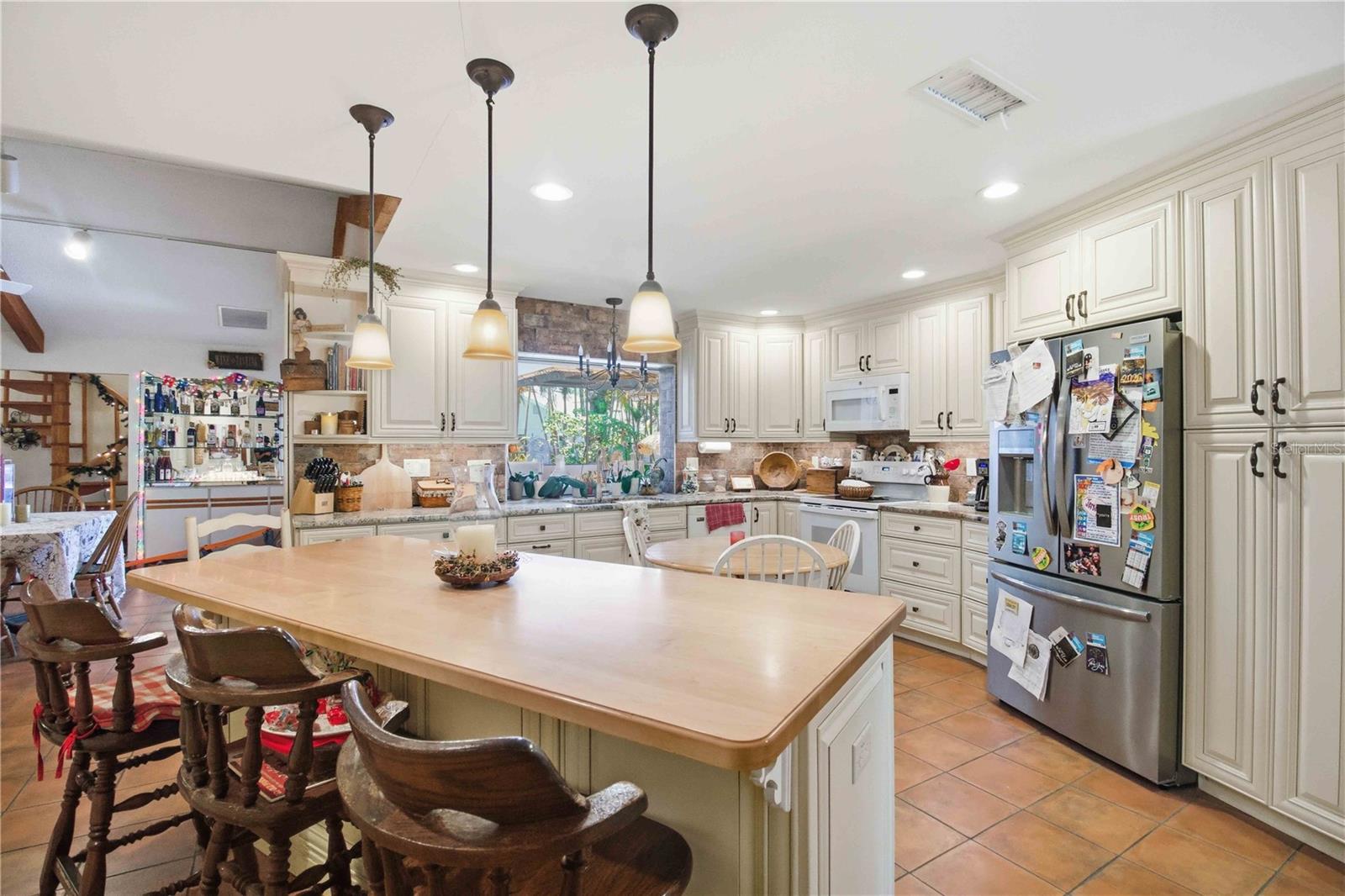 3951 COUNTRY VIEW DR, SARASOTA, FL, 34233