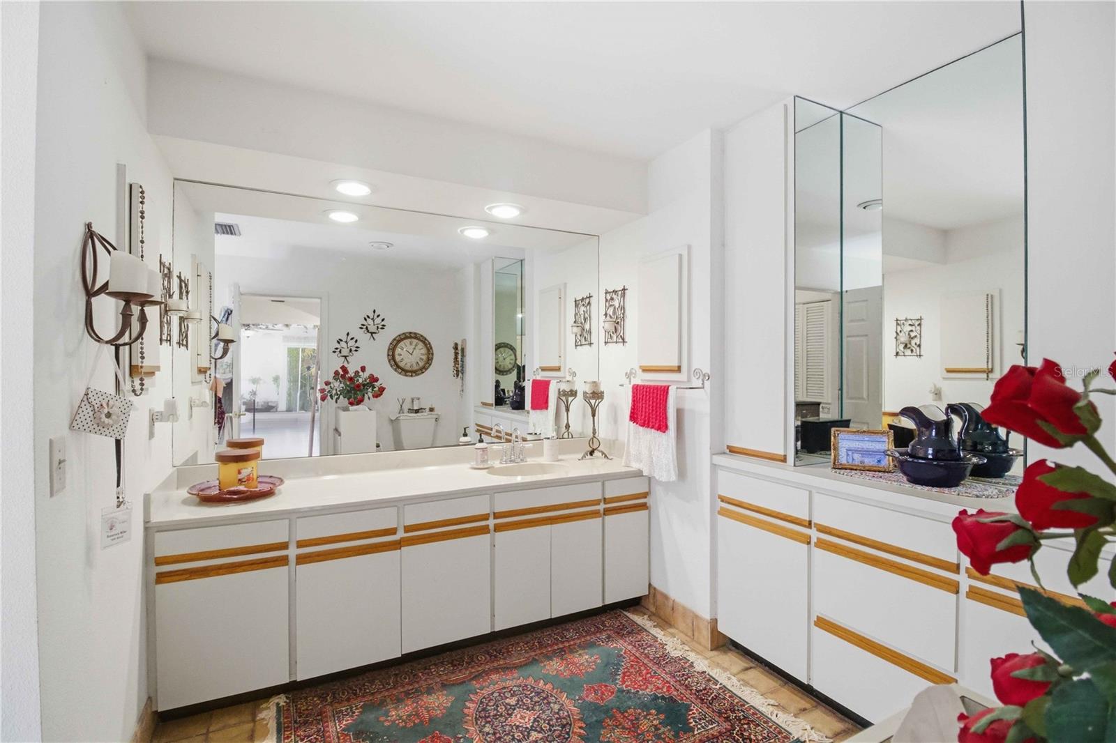3951 COUNTRY VIEW DR, SARASOTA, FL, 34233
