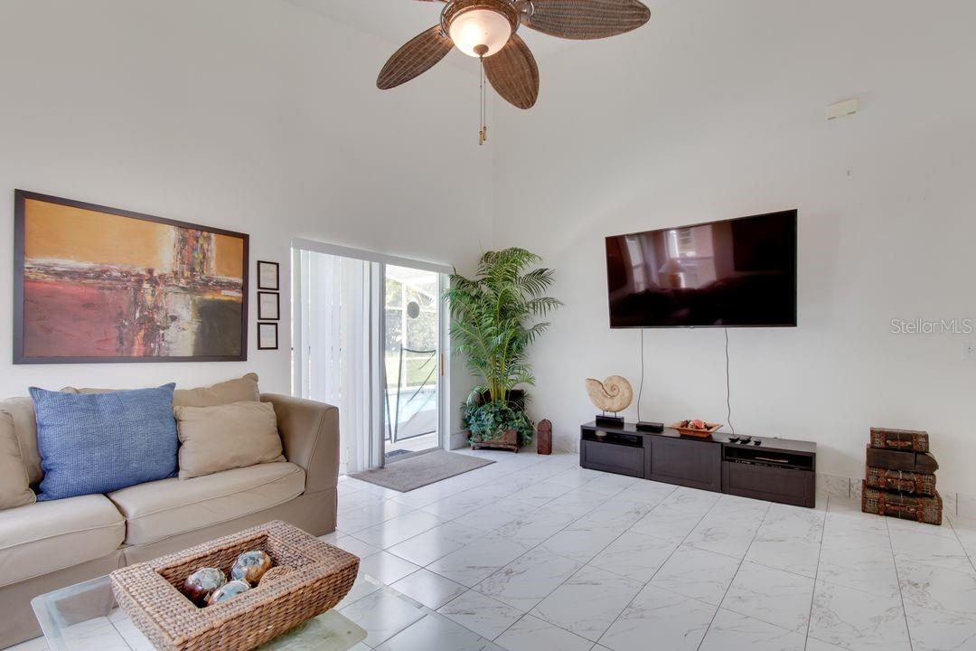 730 BLOOMINGDALE DR, DAVENPORT, FL, 33897