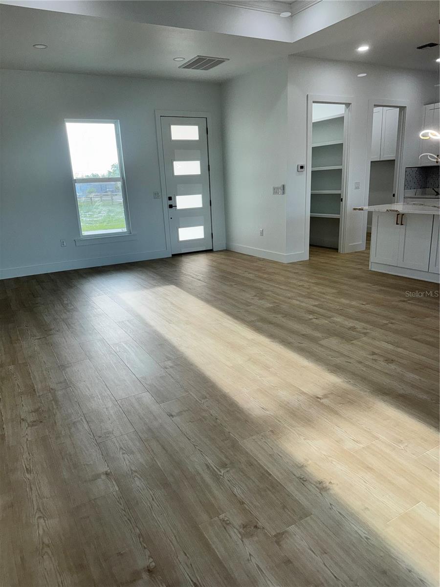 1721 MCCLELLAN RD, FROSTPROOF, FL, 33843