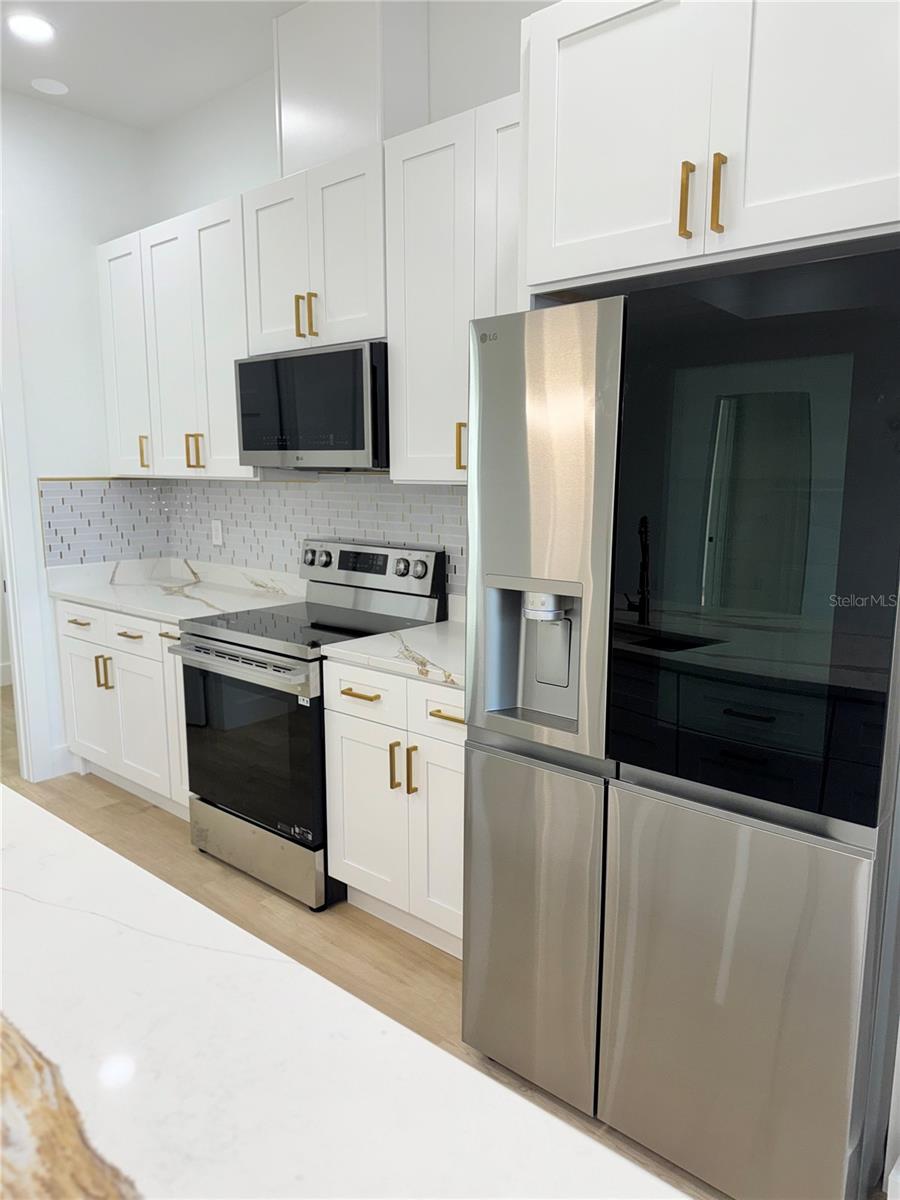 1721 MCCLELLAN RD, FROSTPROOF, FL, 33843