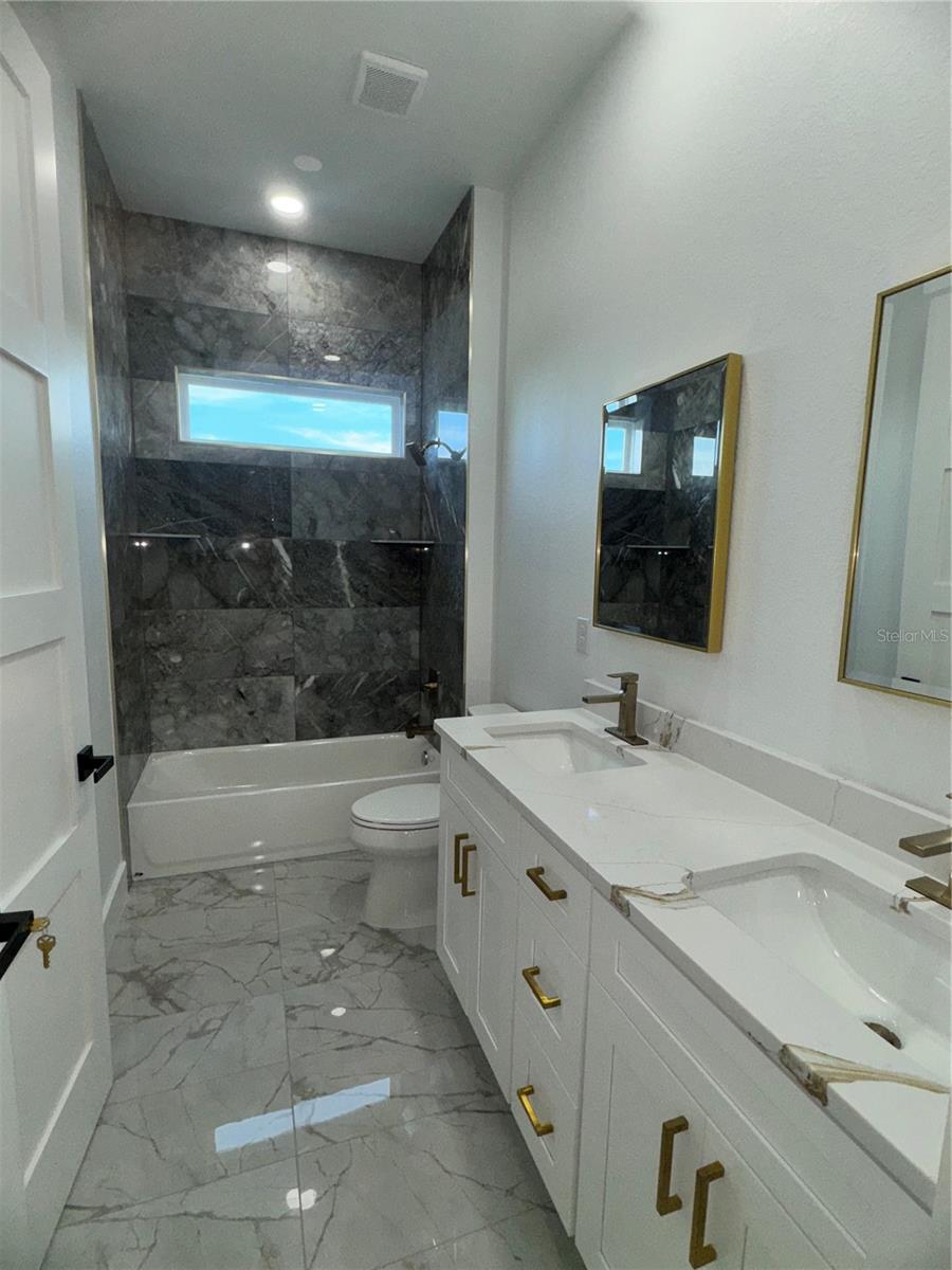 1721 MCCLELLAN RD, FROSTPROOF, FL, 33843