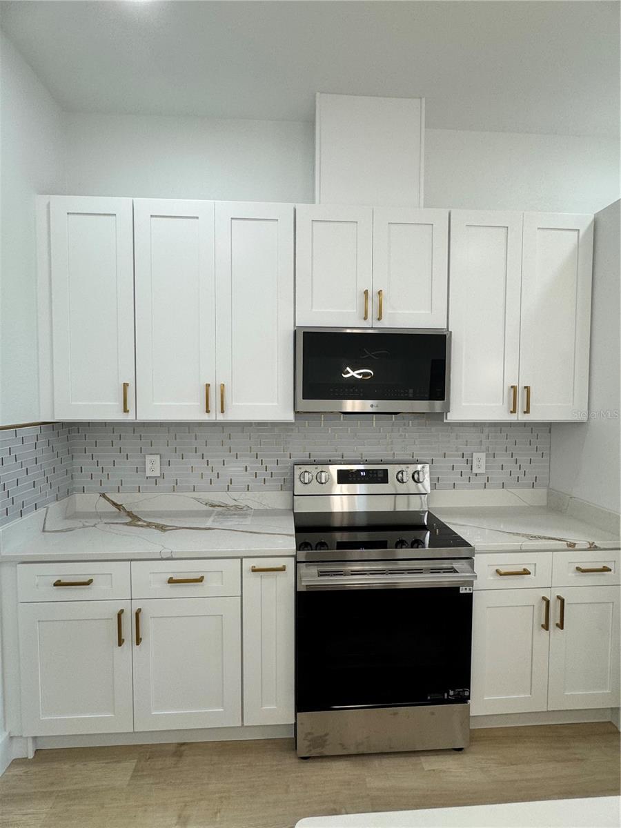 1721 MCCLELLAN RD, FROSTPROOF, FL, 33843