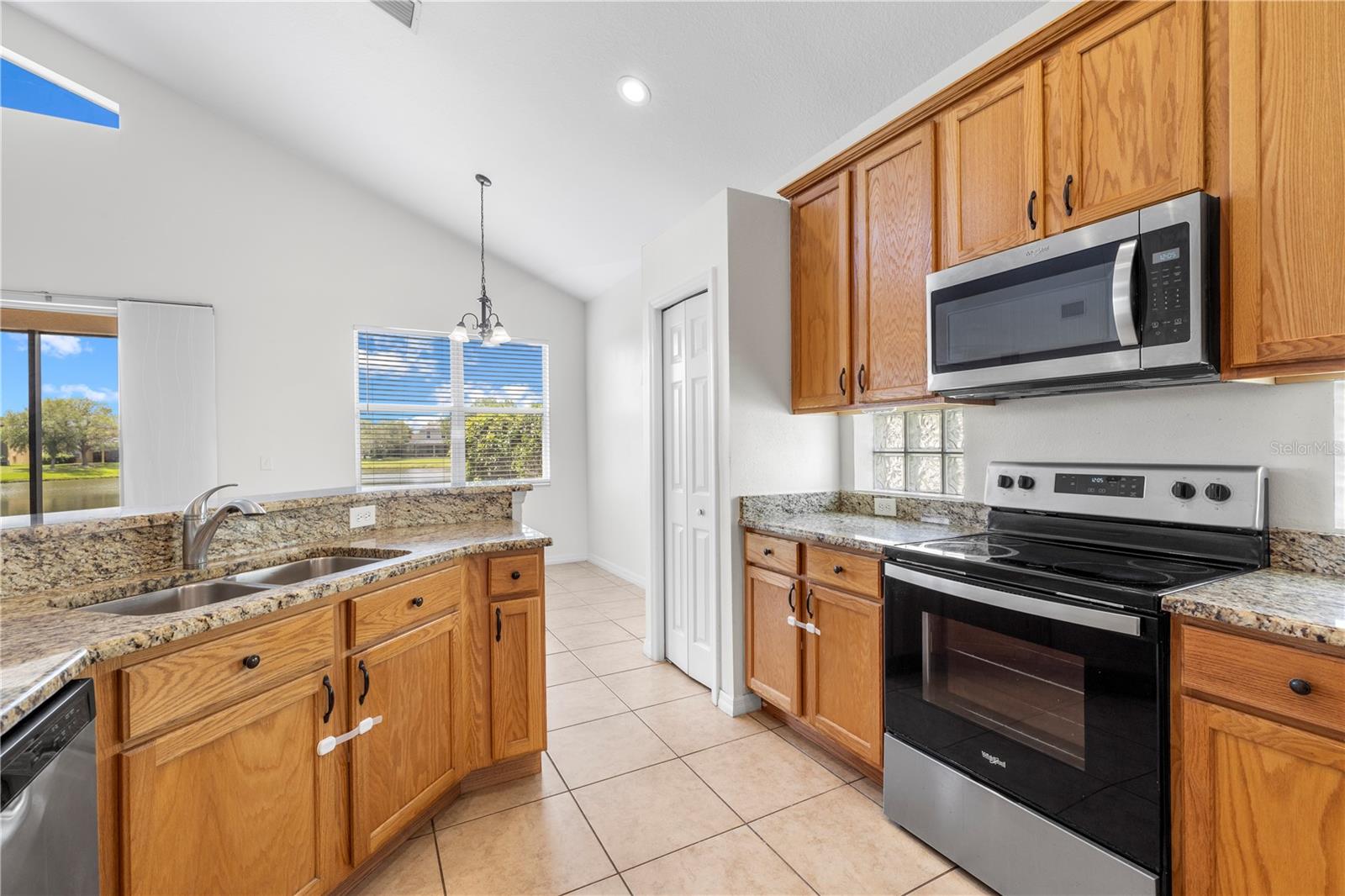 10913 OBSERVATORY WAY, TAMPA, FL, 33647