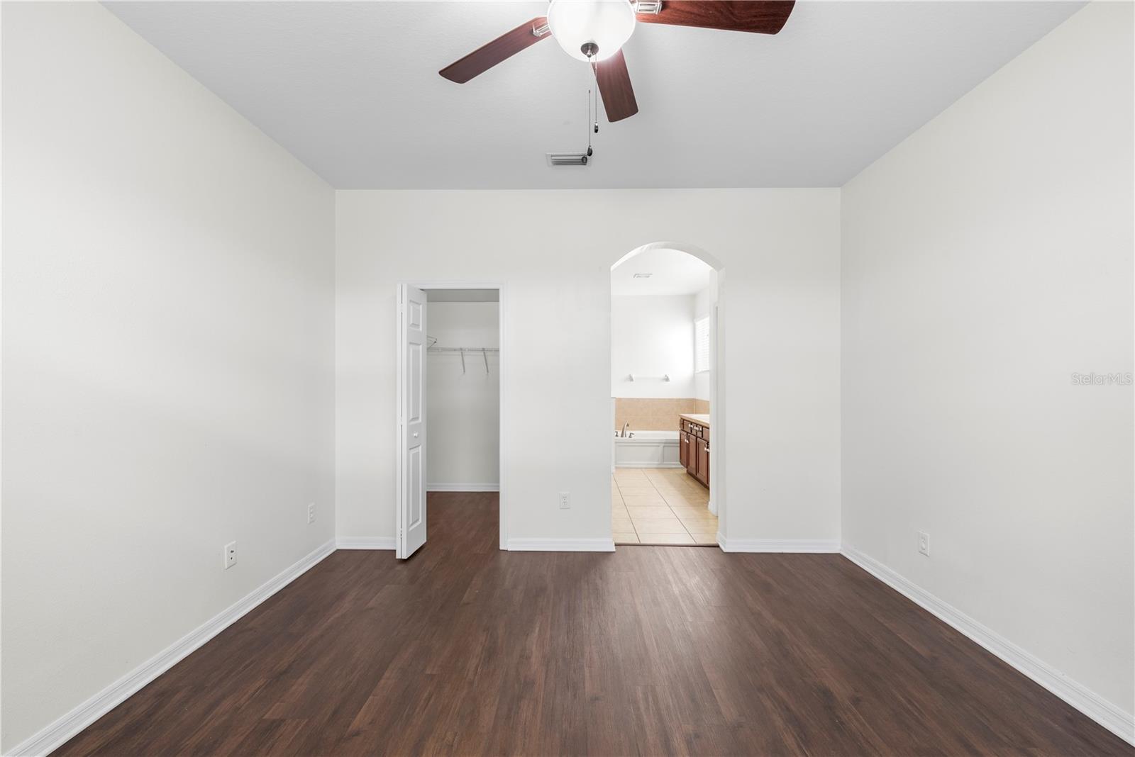 10913 OBSERVATORY WAY, TAMPA, FL, 33647