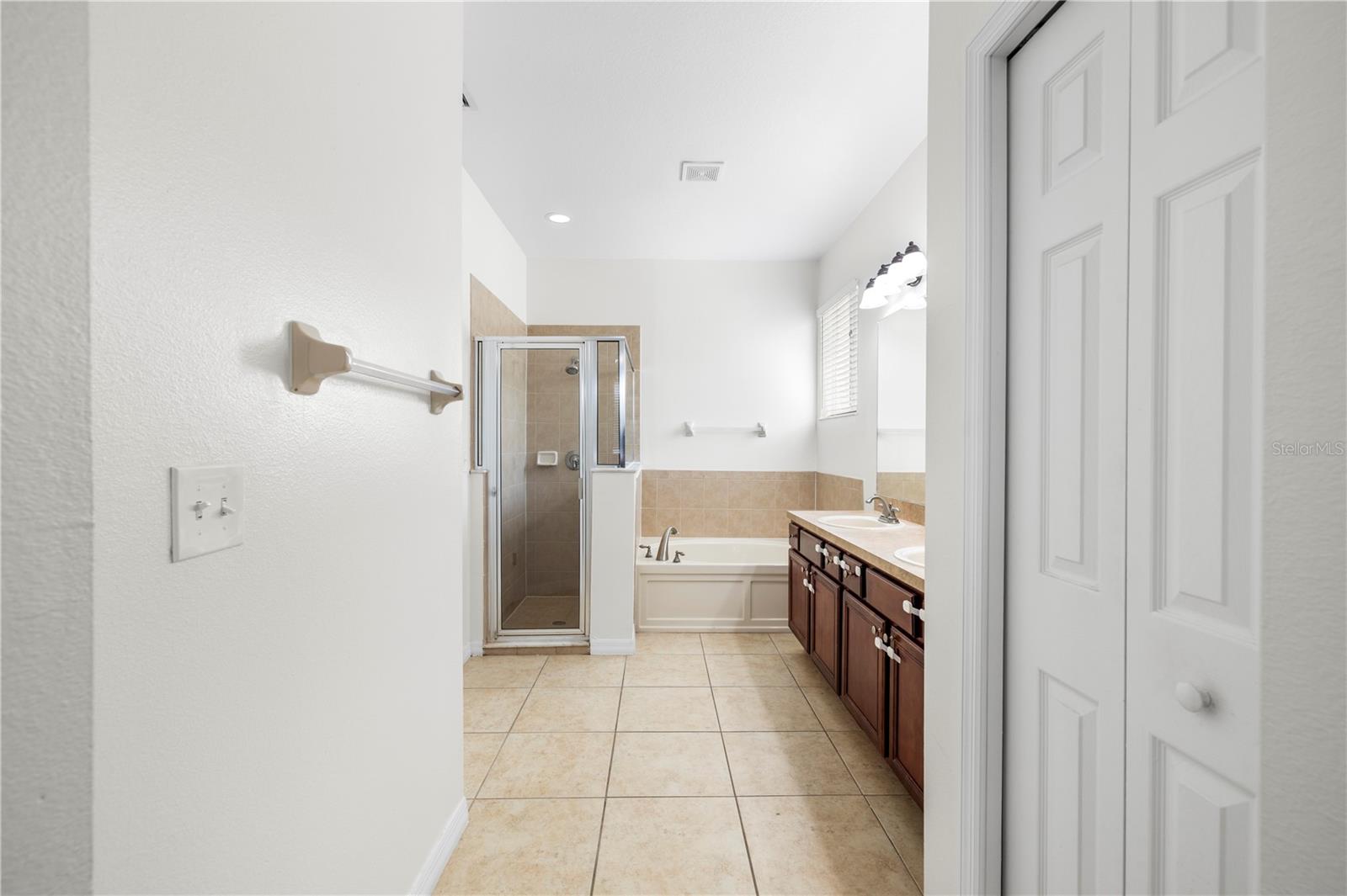 10913 OBSERVATORY WAY, TAMPA, FL, 33647