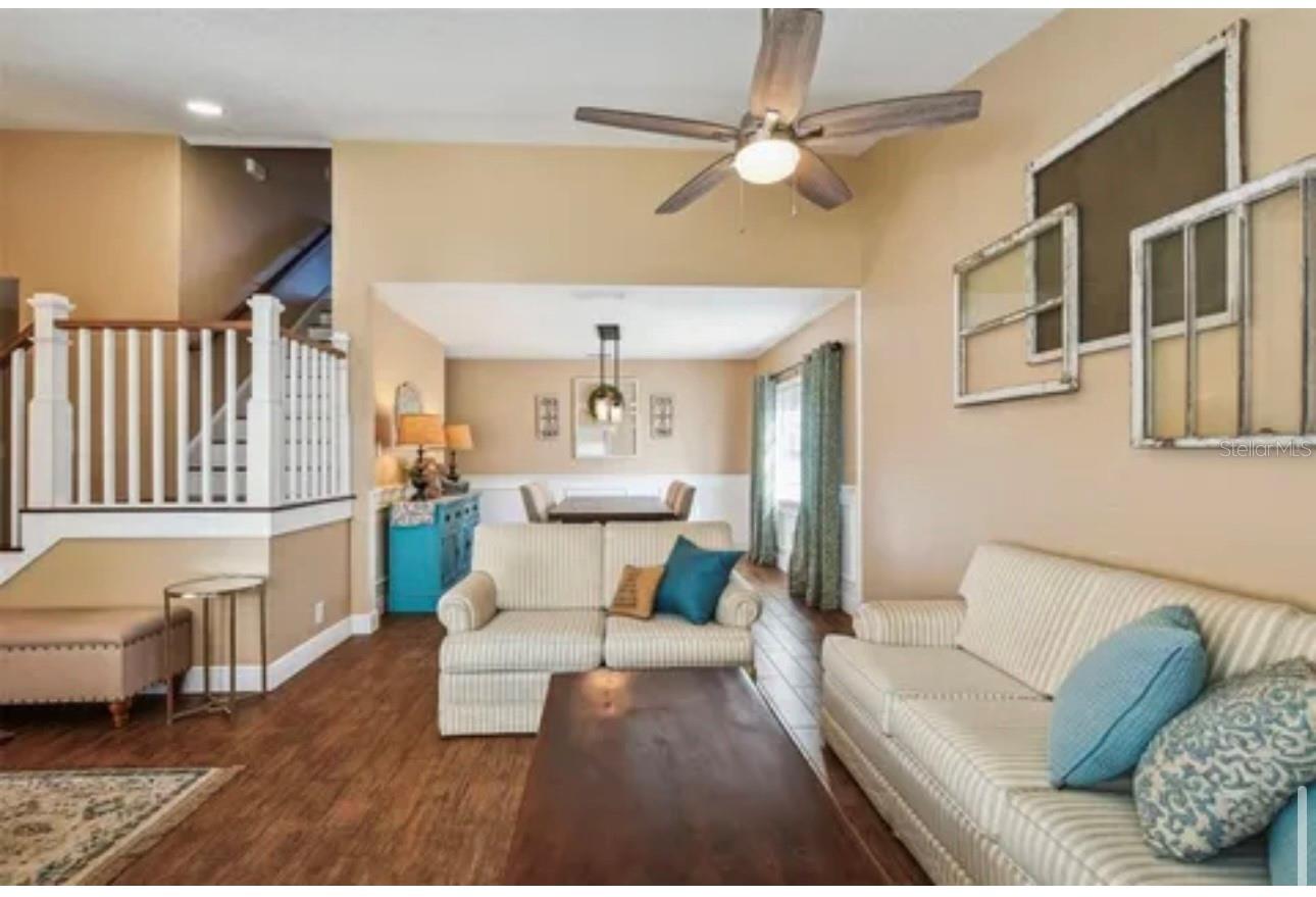 1326 CORNER OAKS DR, BRANDON, FL, 33510