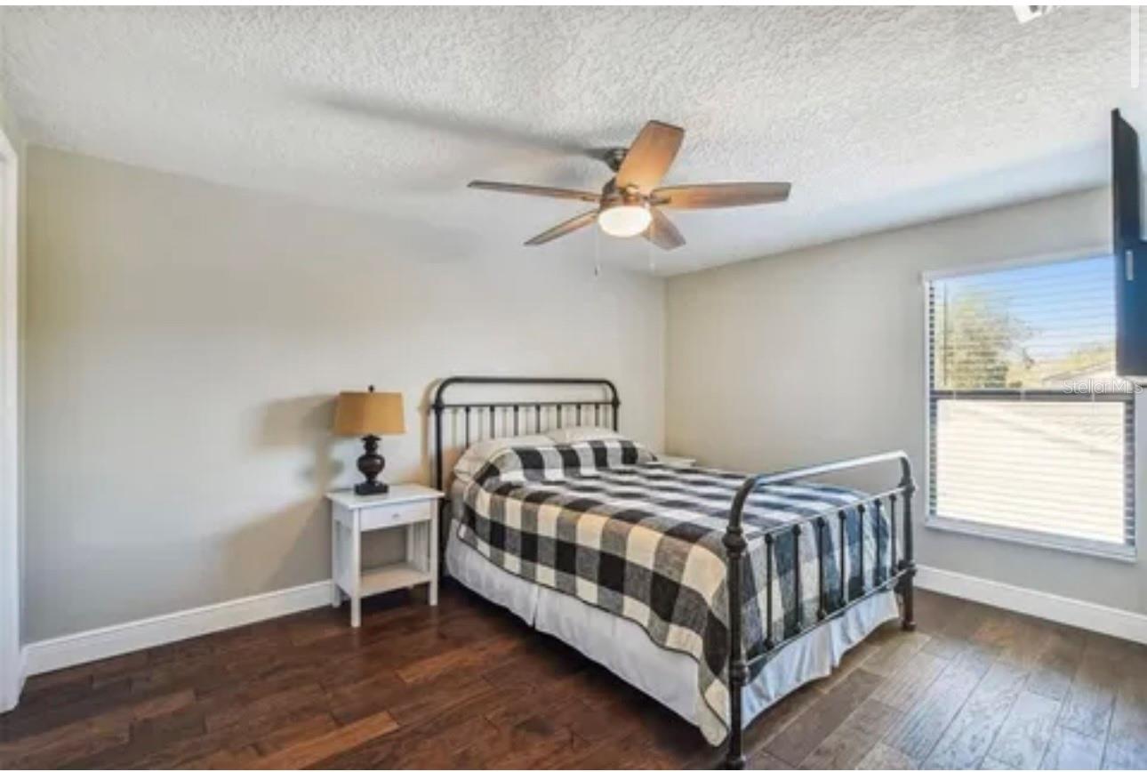 1326 CORNER OAKS DR, BRANDON, FL, 33510