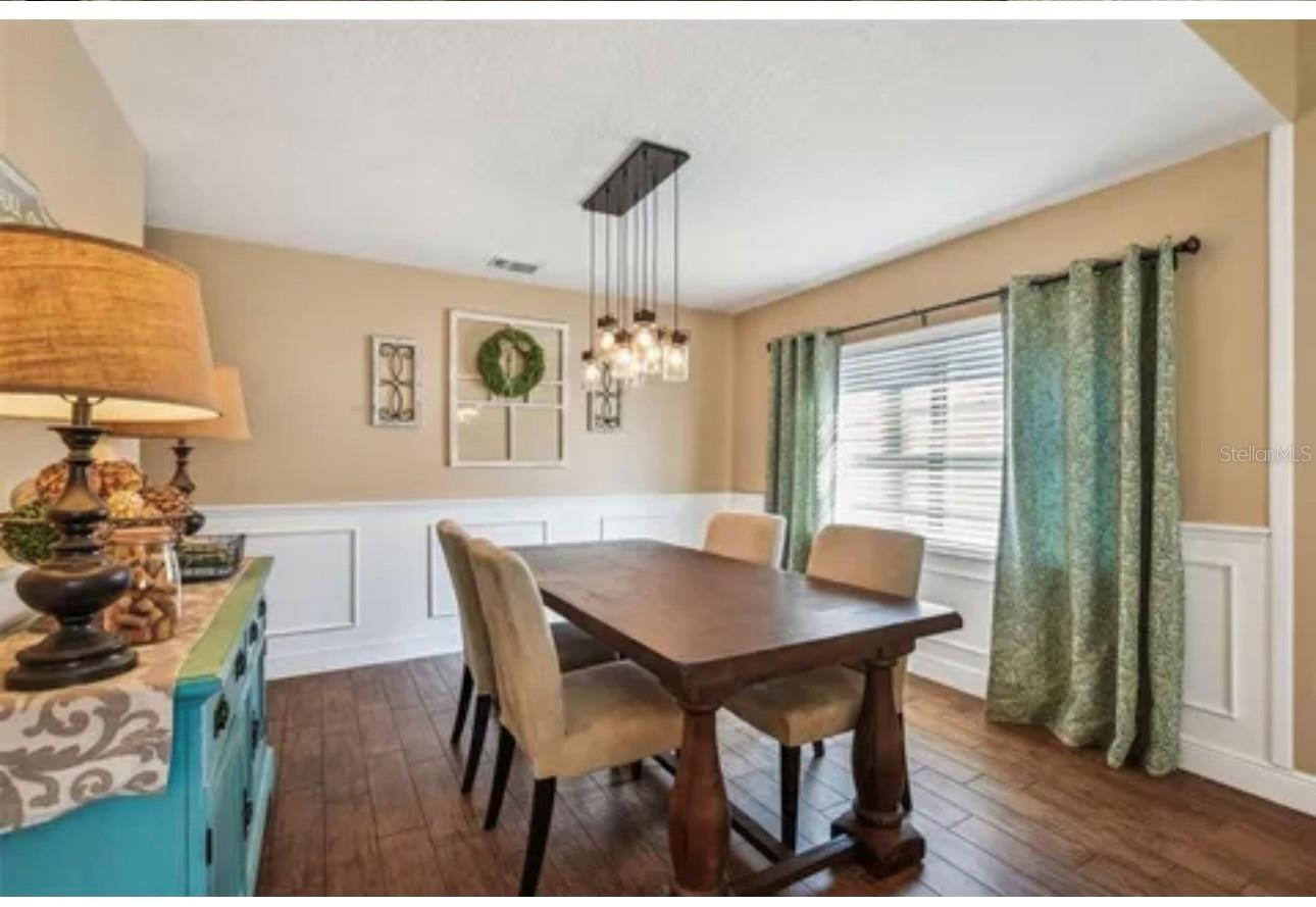 1326 CORNER OAKS DR, BRANDON, FL, 33510