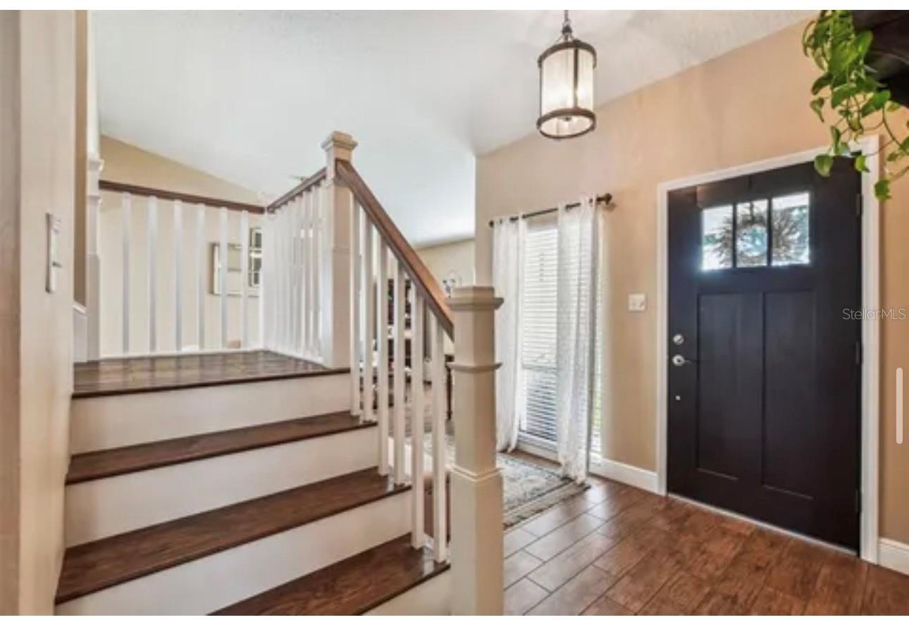 1326 CORNER OAKS DR, BRANDON, FL, 33510