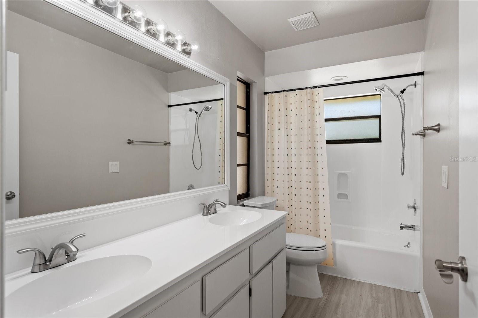 1503 FOXDEN RD, APOPKA, FL, 32712