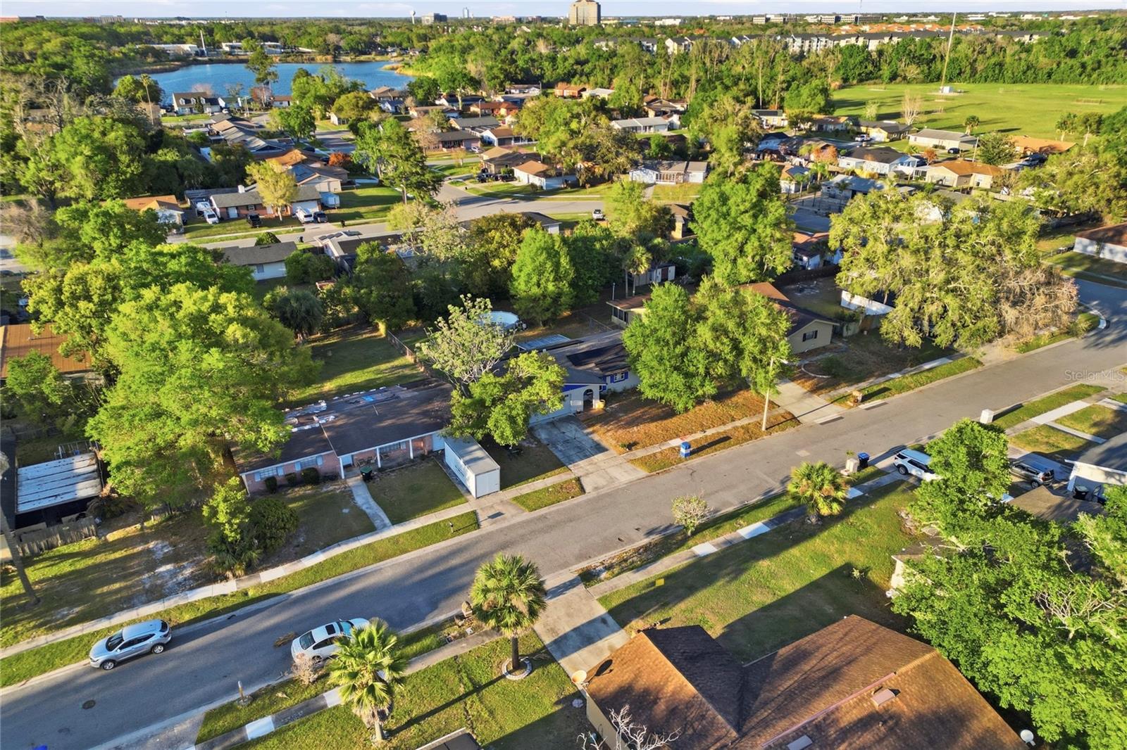 2715 ELMHURST CIR, ORLANDO, FL, 32810