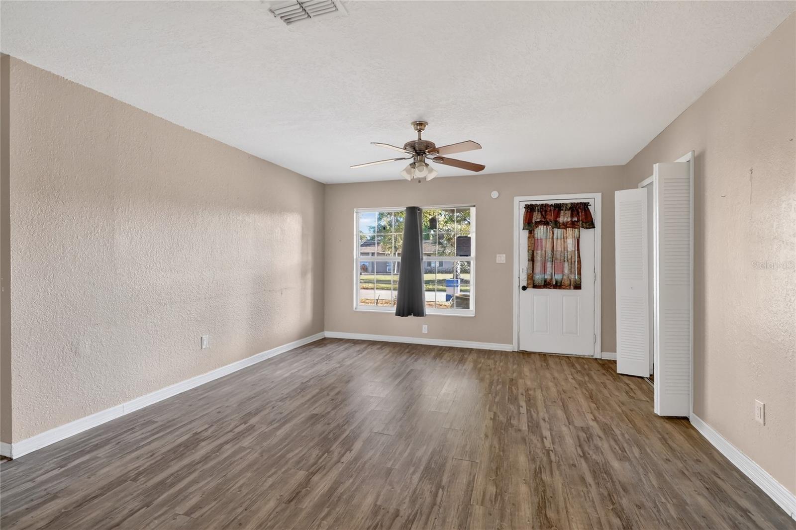 2715 ELMHURST CIR, ORLANDO, FL, 32810