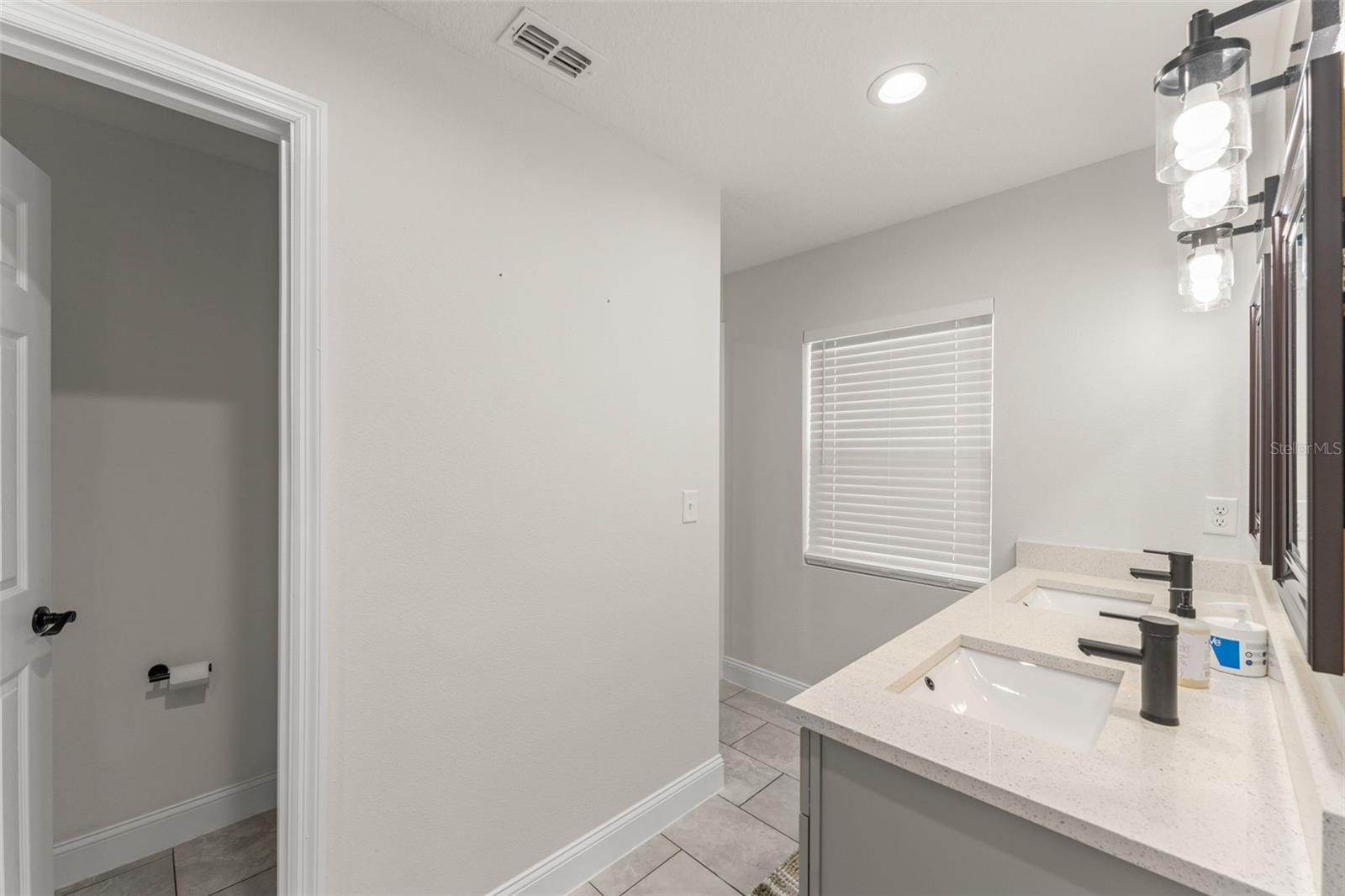 1490 11TH AVE, DELAND, FL, 32724