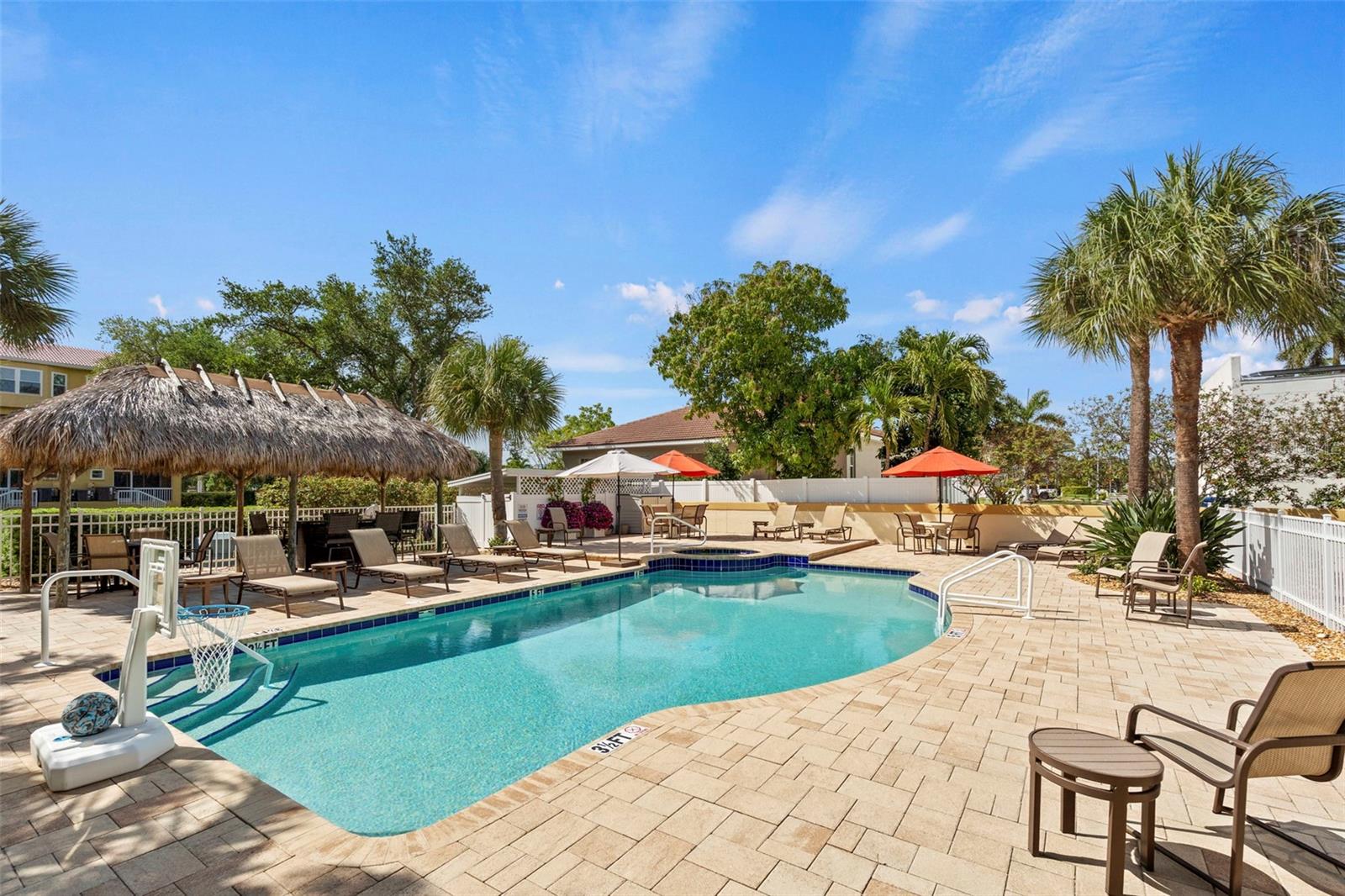 1071 PINELLAS BAYWAY S, ST PETERSBURG, FL, 33715