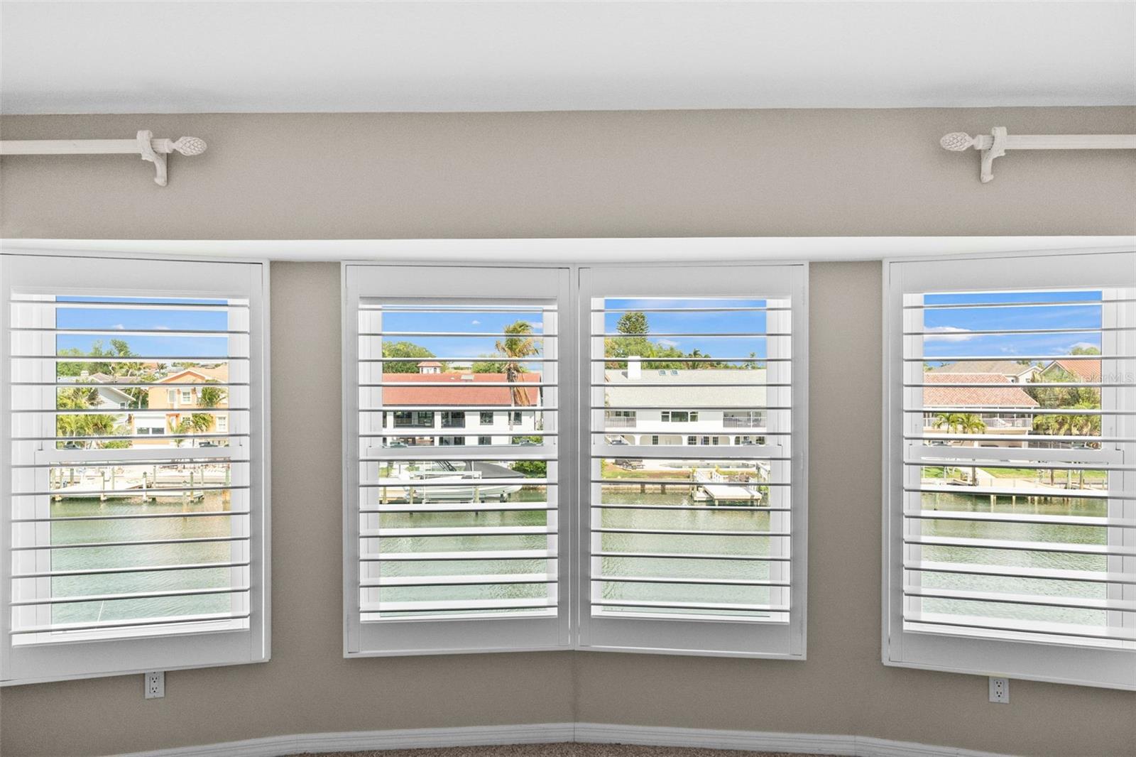 1071 PINELLAS BAYWAY S, ST PETERSBURG, FL, 33715
