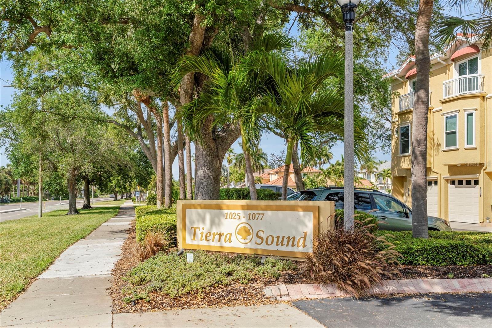 1071 PINELLAS BAYWAY S, ST PETERSBURG, FL, 33715