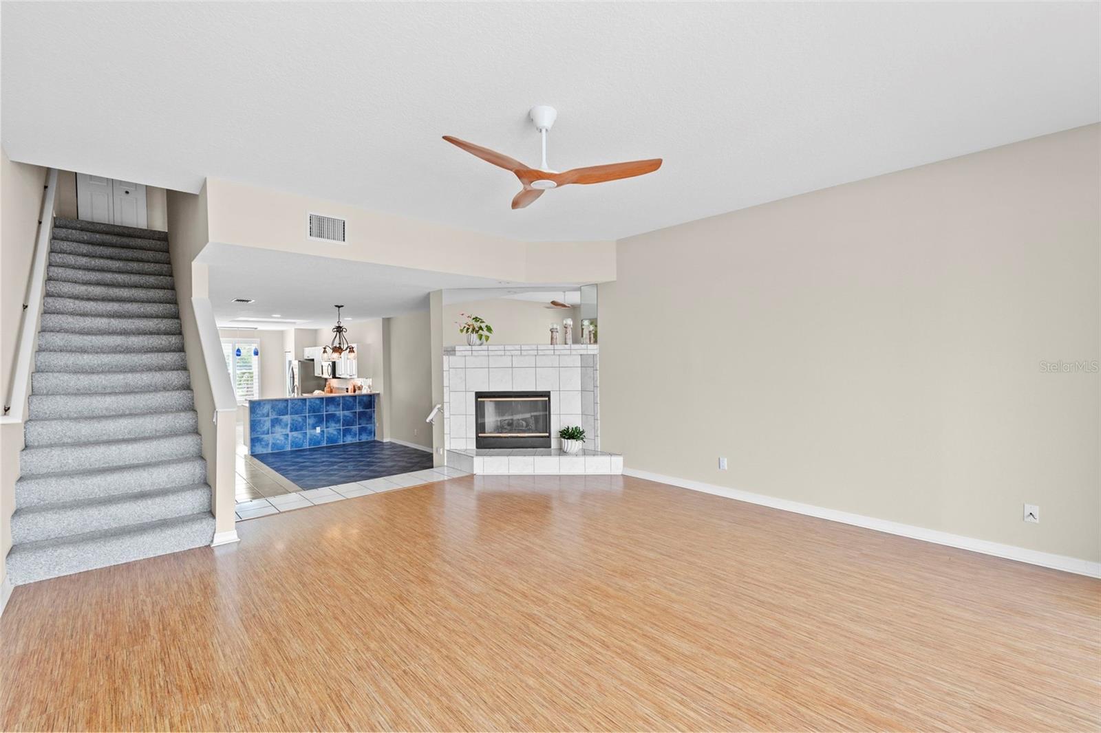 1071 PINELLAS BAYWAY S, ST PETERSBURG, FL, 33715