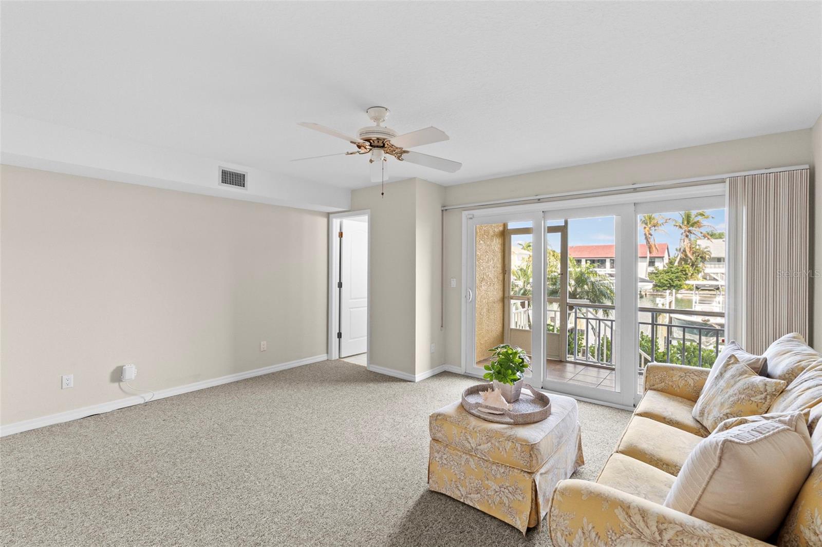 1071 PINELLAS BAYWAY S, ST PETERSBURG, FL, 33715