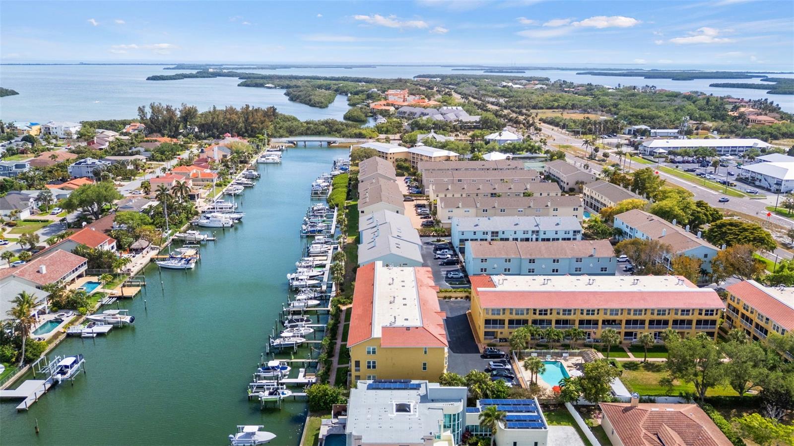 1071 PINELLAS BAYWAY S, ST PETERSBURG, FL, 33715