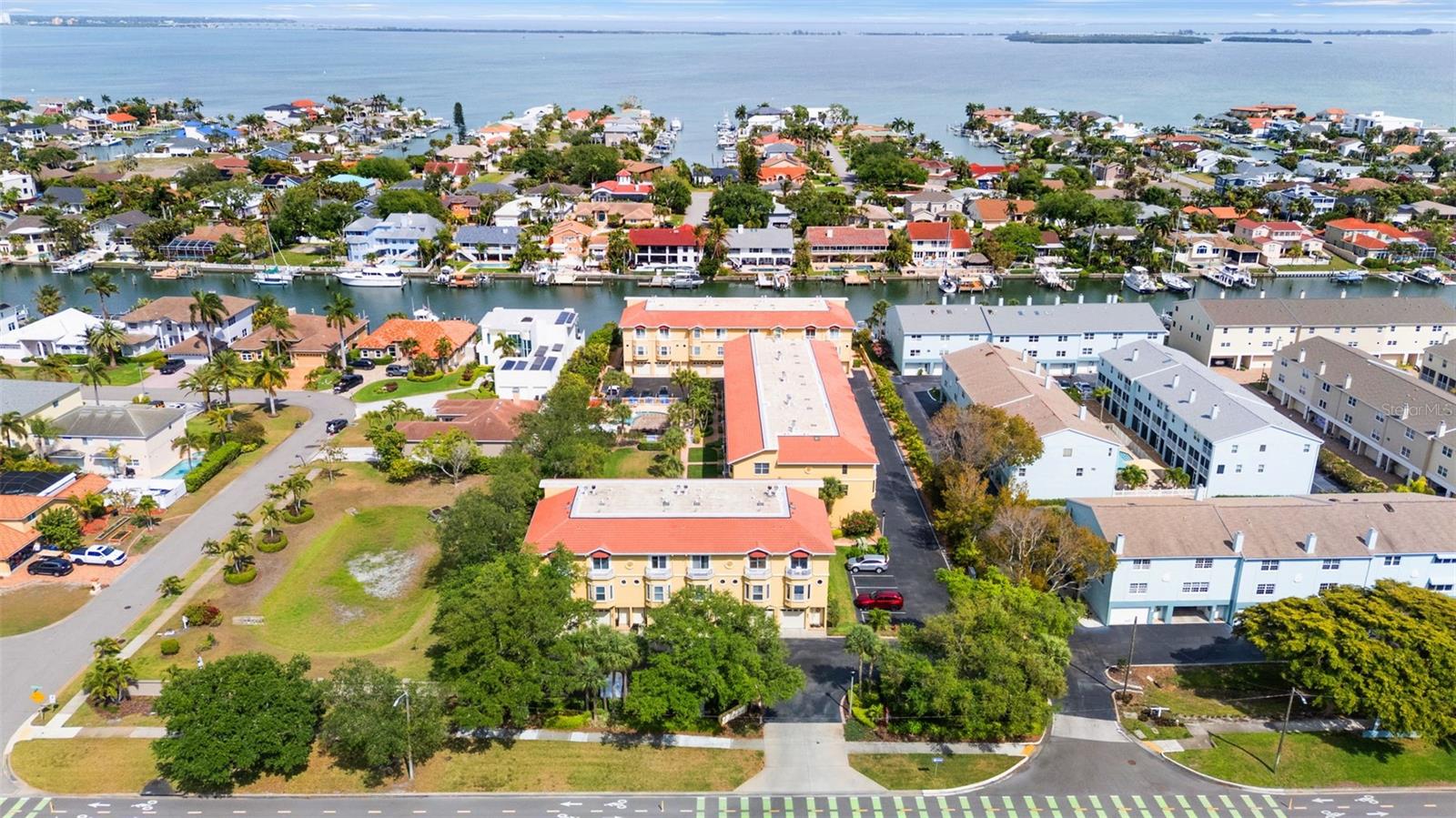 1071 PINELLAS BAYWAY S, ST PETERSBURG, FL, 33715