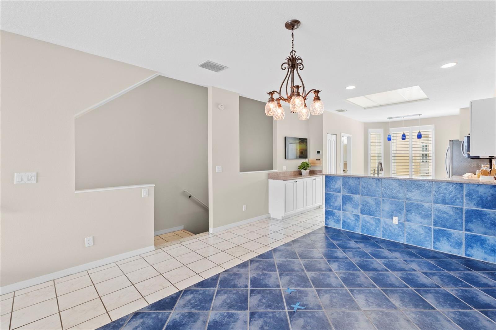 1071 PINELLAS BAYWAY S, ST PETERSBURG, FL, 33715