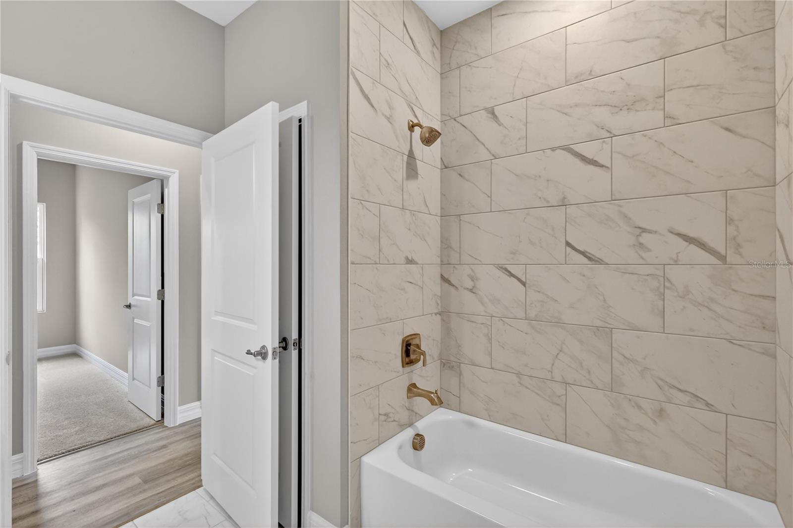 30165 W BLUEBELL AVE, EUSTIS, FL, 32736