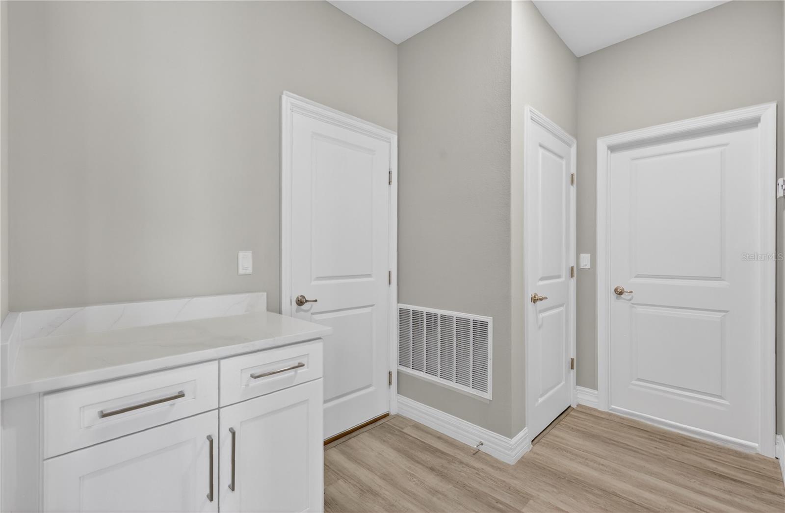 30165 W BLUEBELL AVE, EUSTIS, FL, 32736