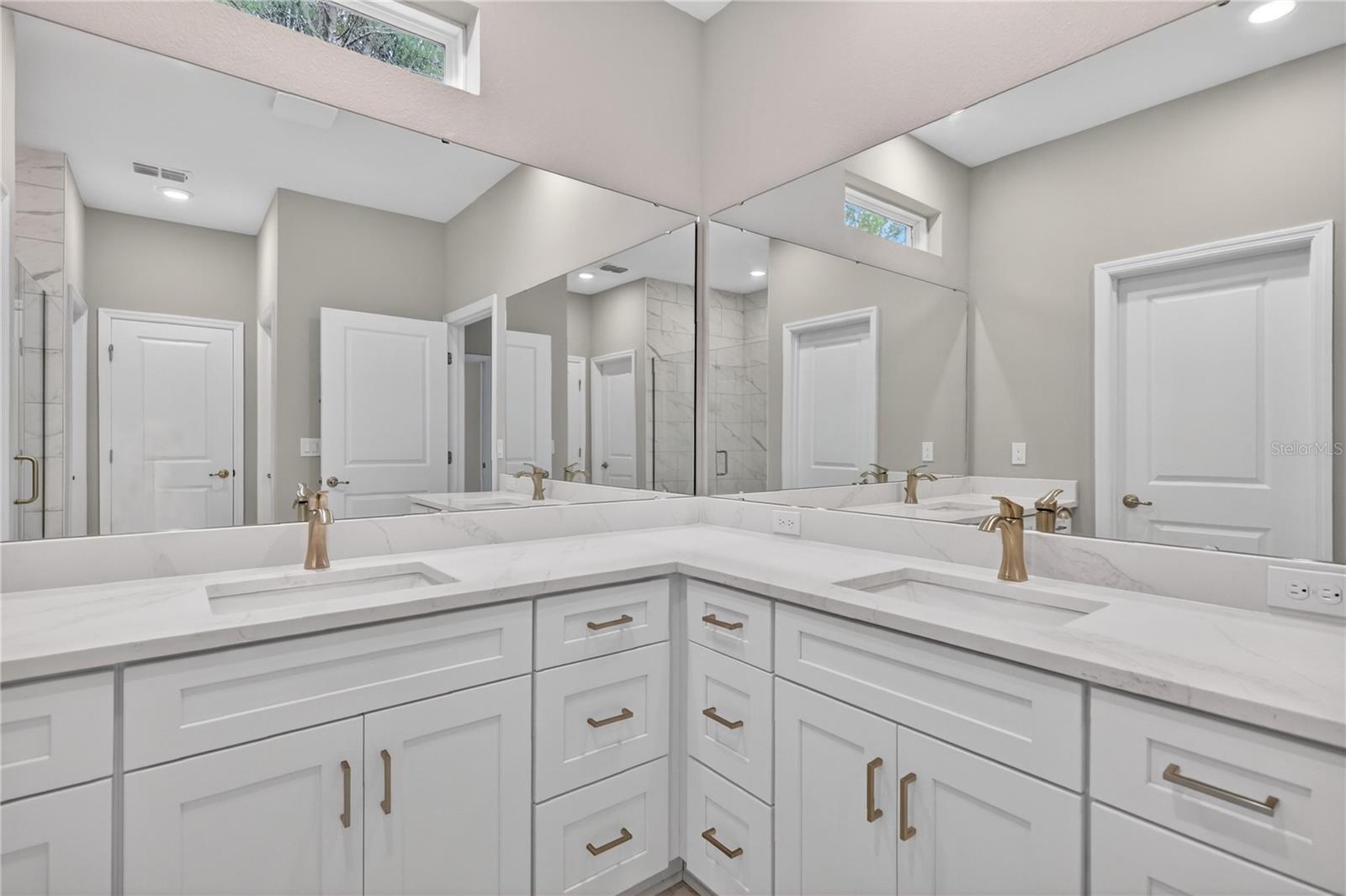 30165 W BLUEBELL AVE, EUSTIS, FL, 32736