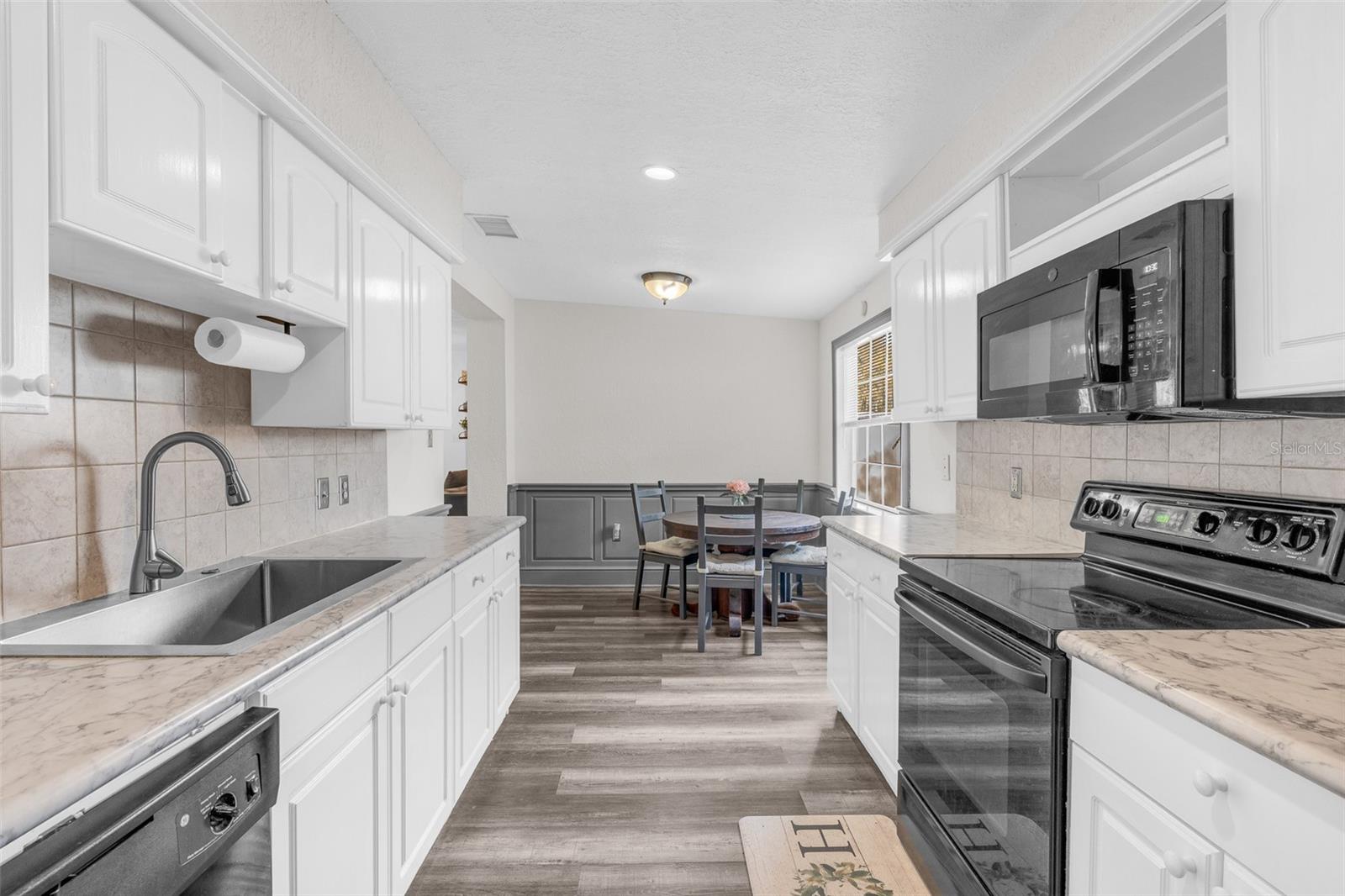 271 LINCOLN RD, CASSELBERRY, FL, 32707