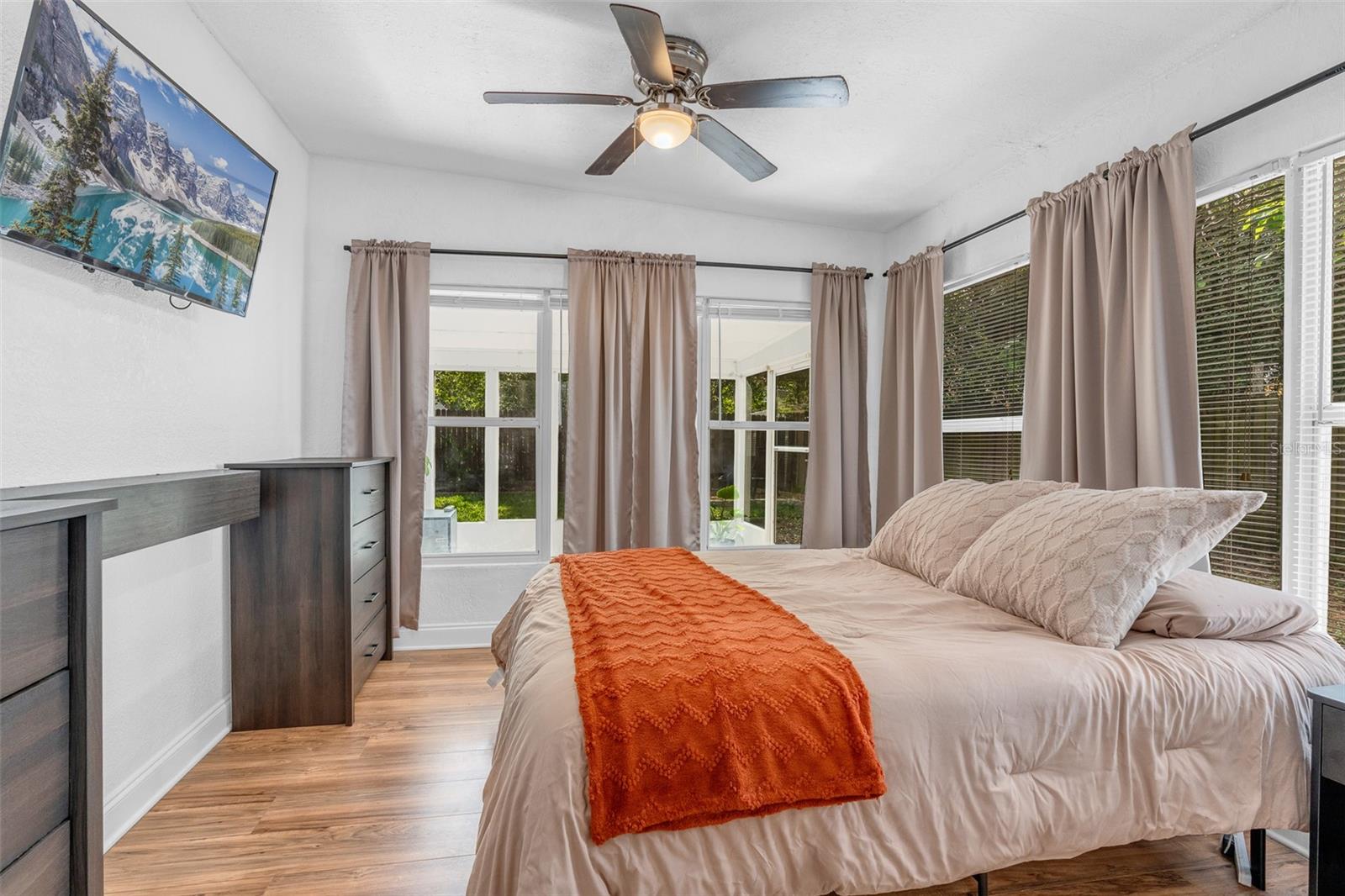 271 LINCOLN RD, CASSELBERRY, FL, 32707