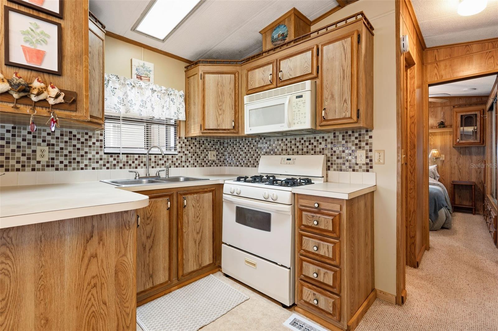 1703 N MANATEE LOOP, PUNTA GORDA, FL, 33950