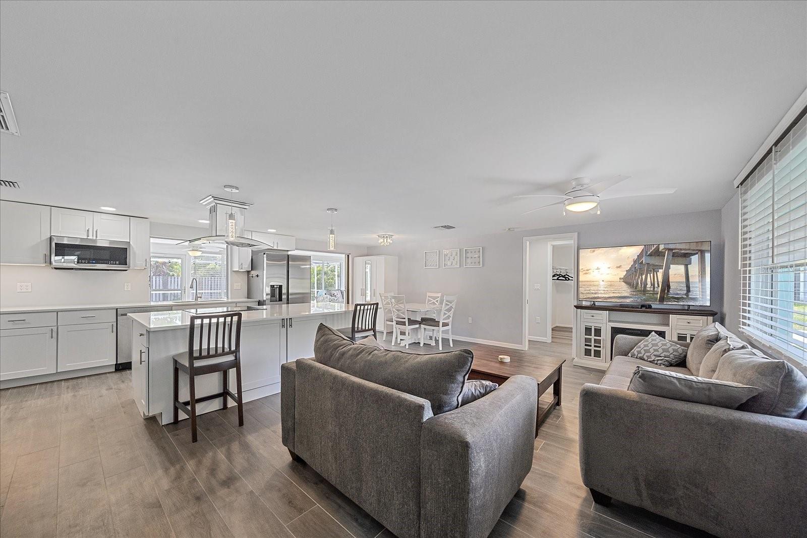 5032 LINDA ST, VENICE, FL, 34293