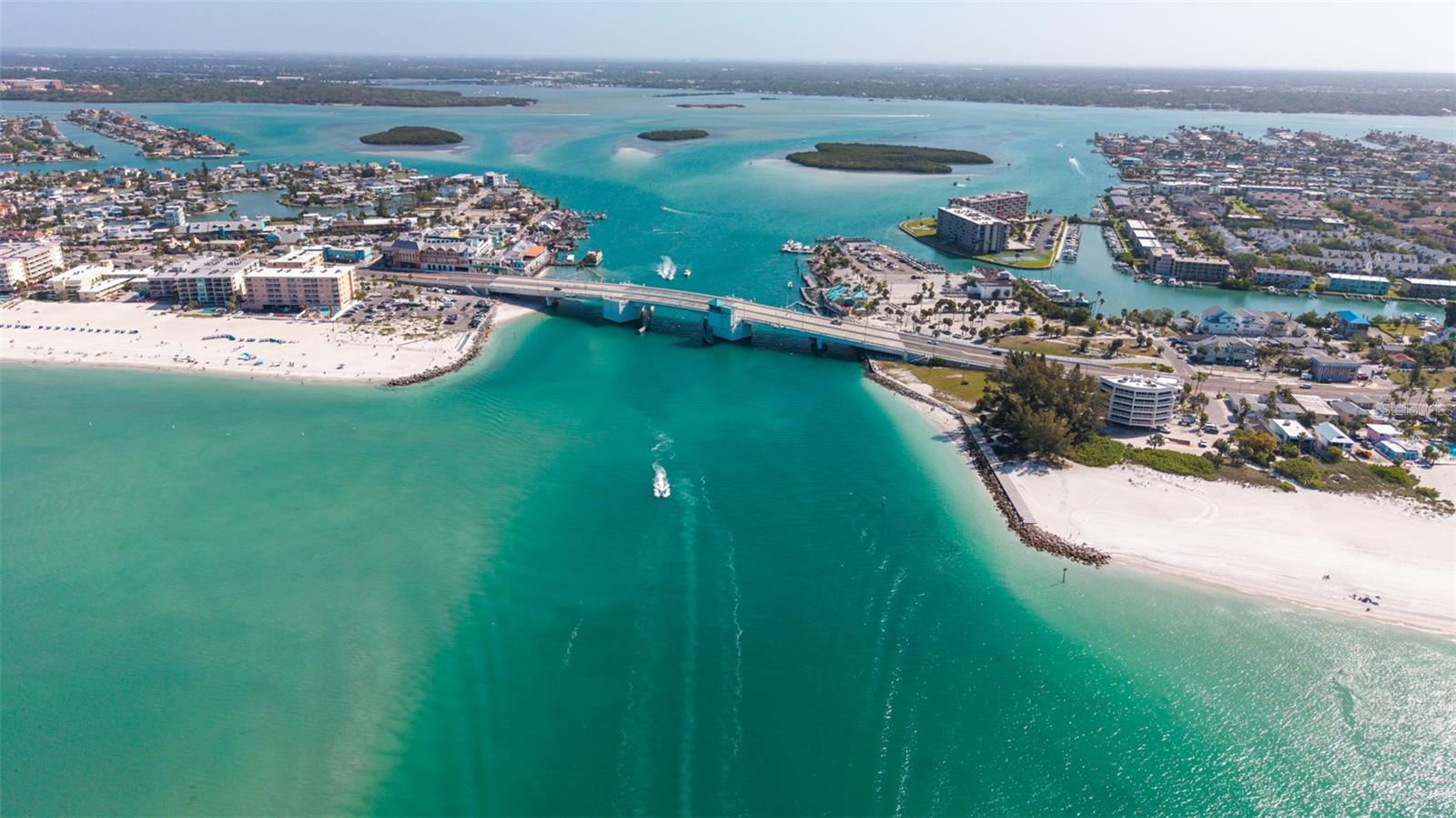 13304 GULF BLVD, MADEIRA BEACH, FL, 33708