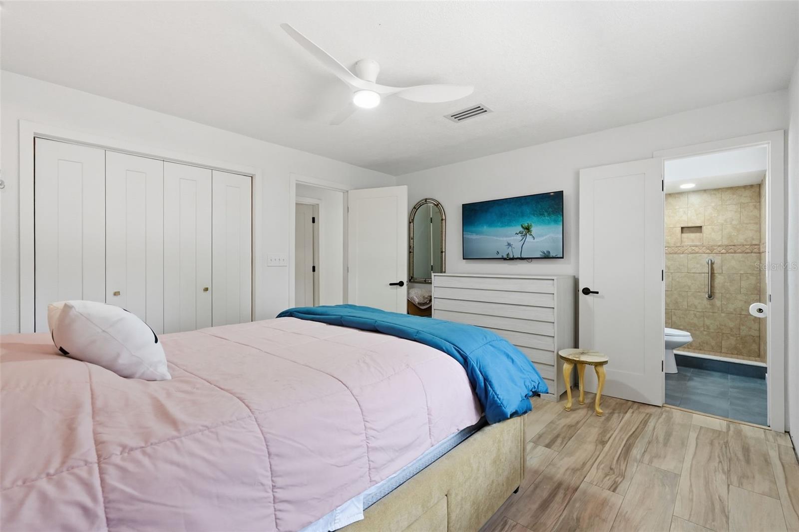 811 MICHIGAN BLVD, DUNEDIN, FL, 34698