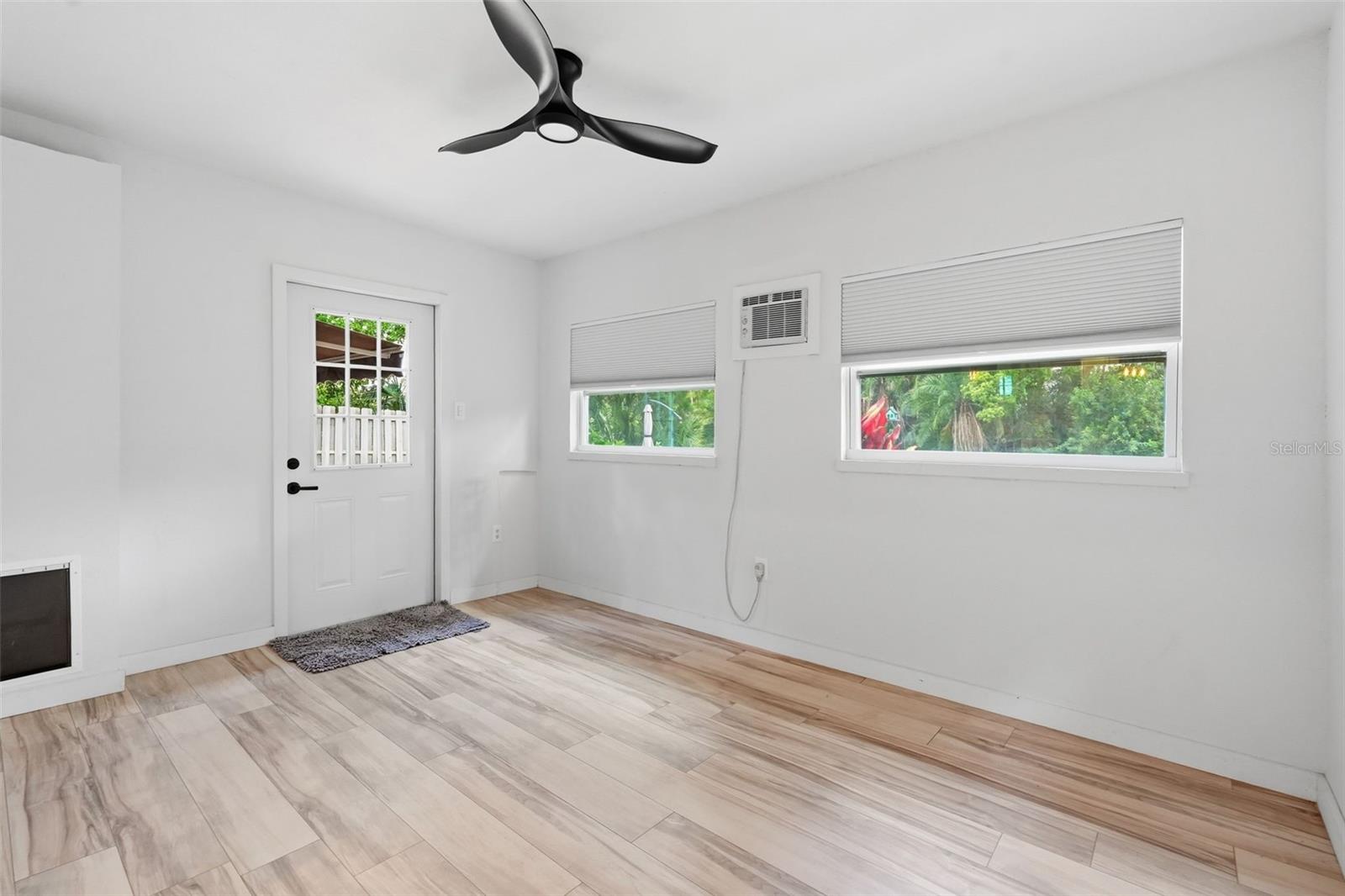 811 MICHIGAN BLVD, DUNEDIN, FL, 34698