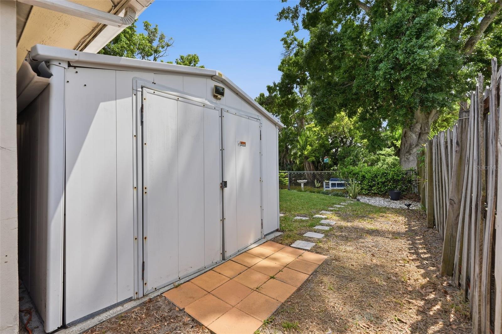 811 MICHIGAN BLVD, DUNEDIN, FL, 34698