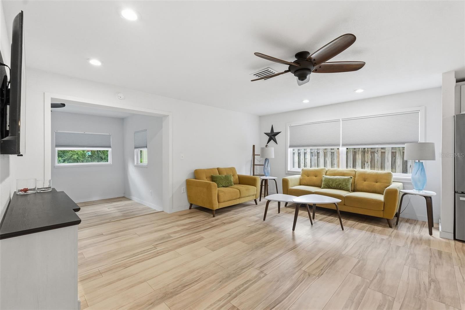 811 MICHIGAN BLVD, DUNEDIN, FL, 34698