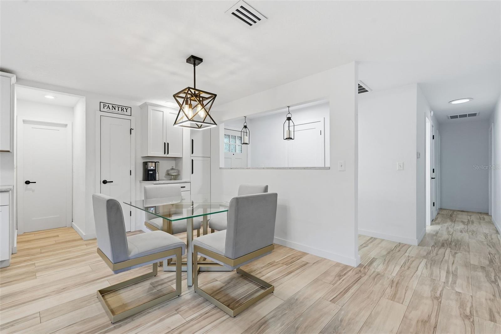 811 MICHIGAN BLVD, DUNEDIN, FL, 34698