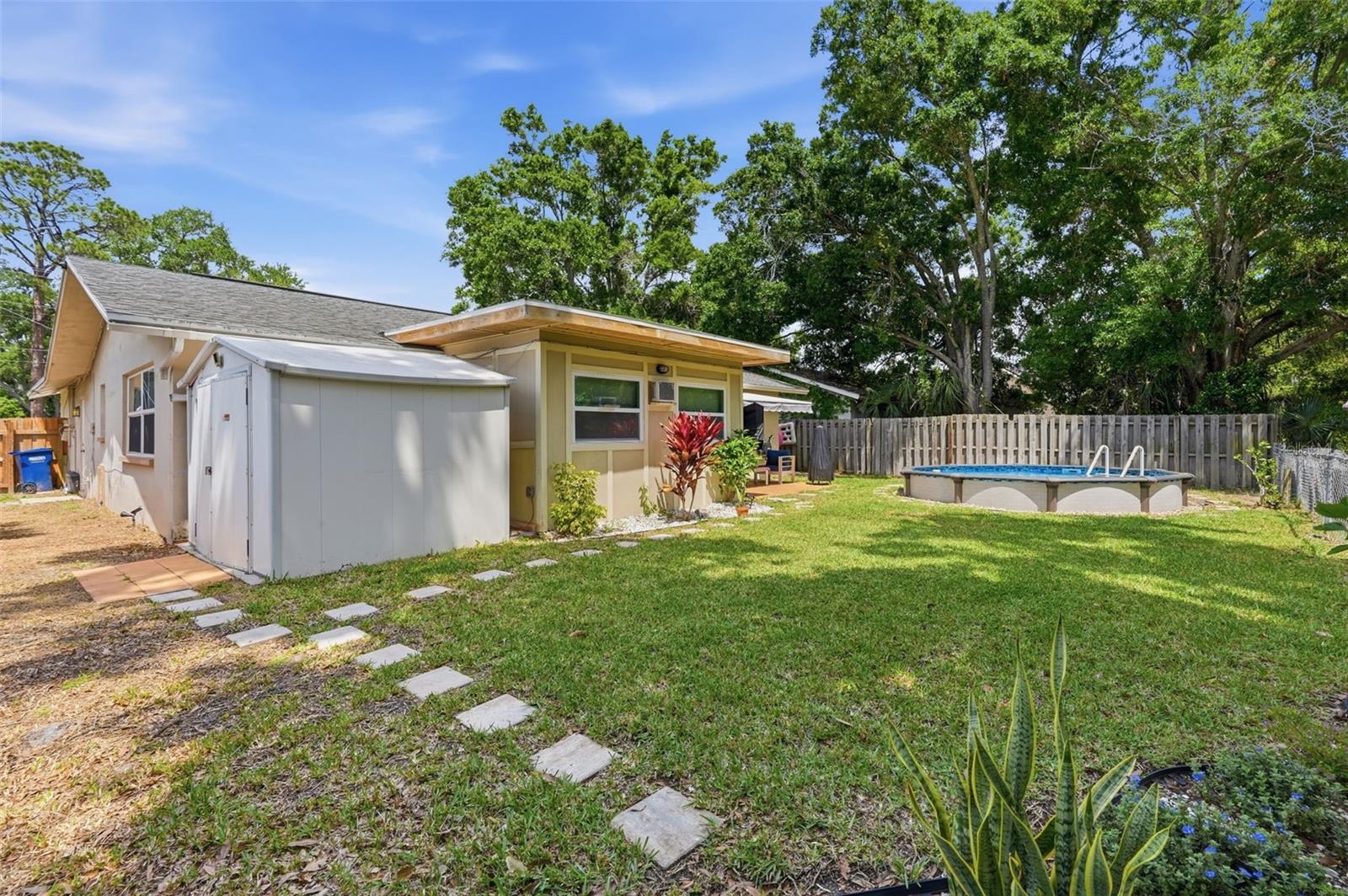 811 MICHIGAN BLVD, DUNEDIN, FL, 34698
