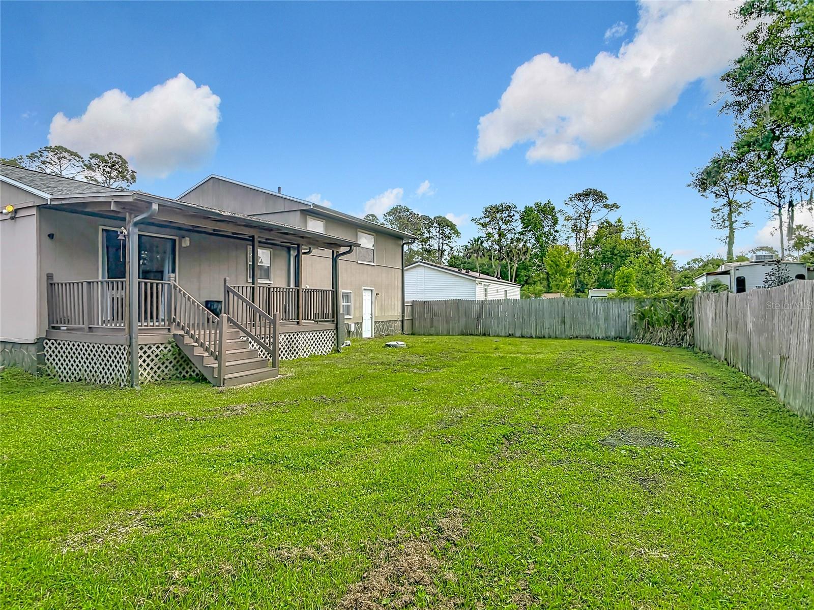 24046 BOBCAT RD, ASTOR, FL, 32102