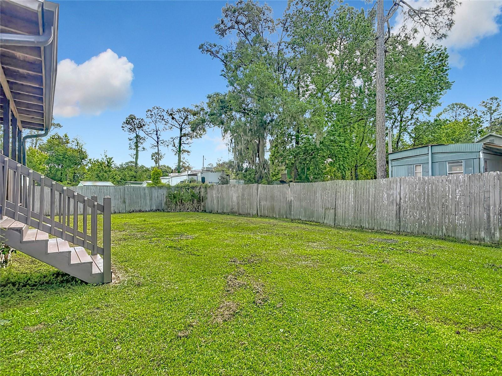 24046 BOBCAT RD, ASTOR, FL, 32102