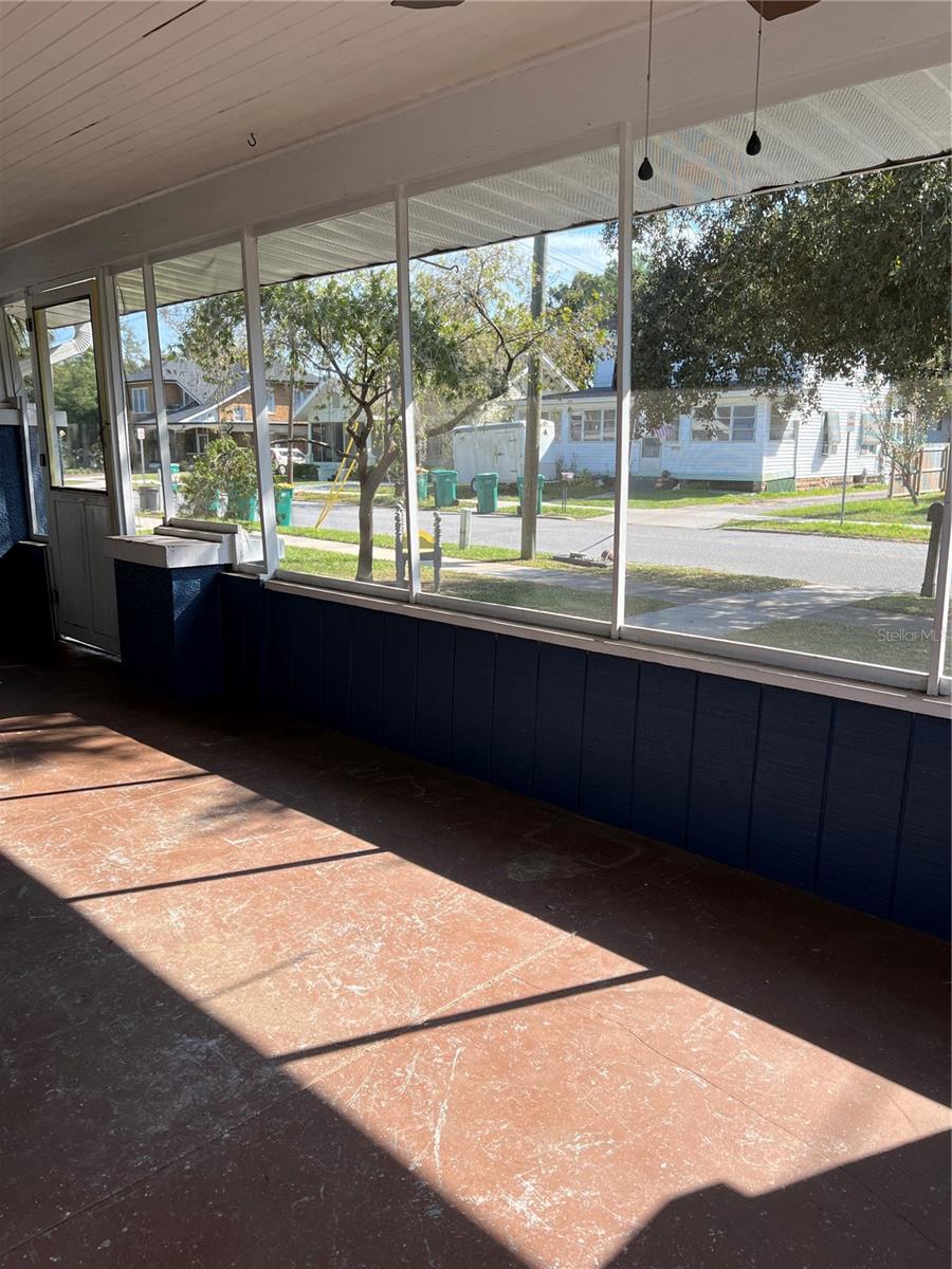 505 WASHINGTON AVE, EUSTIS, FL, 32726