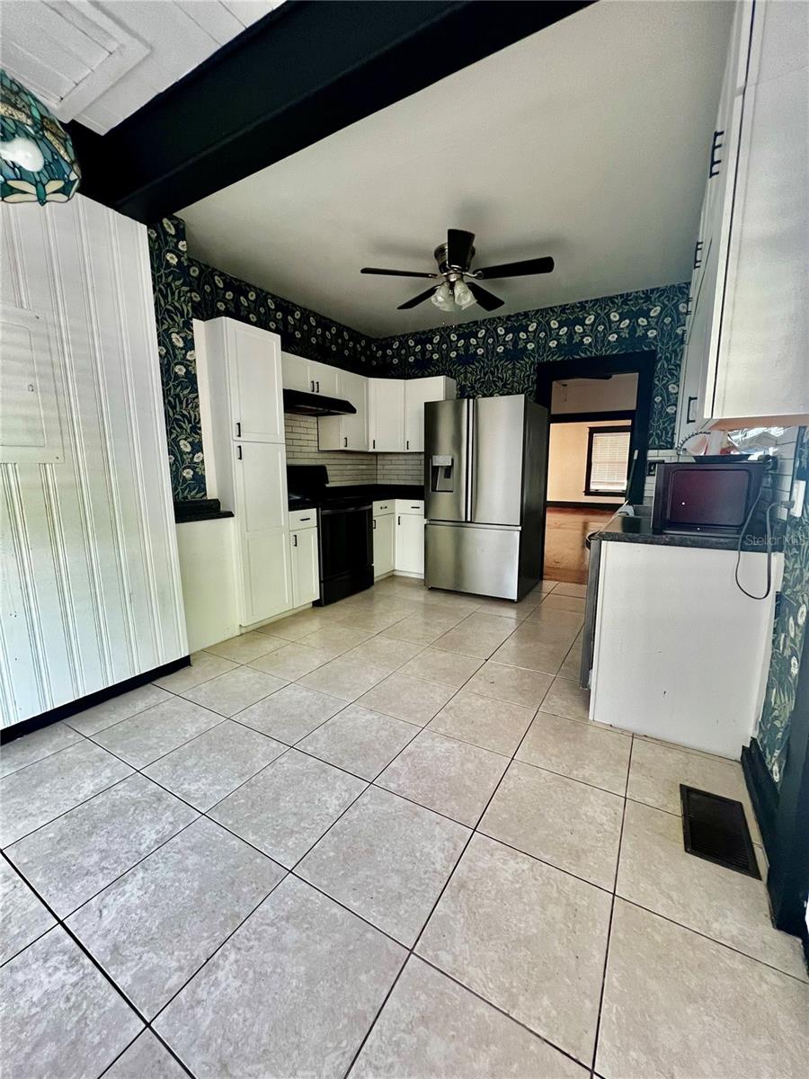 505 WASHINGTON AVE, EUSTIS, FL, 32726