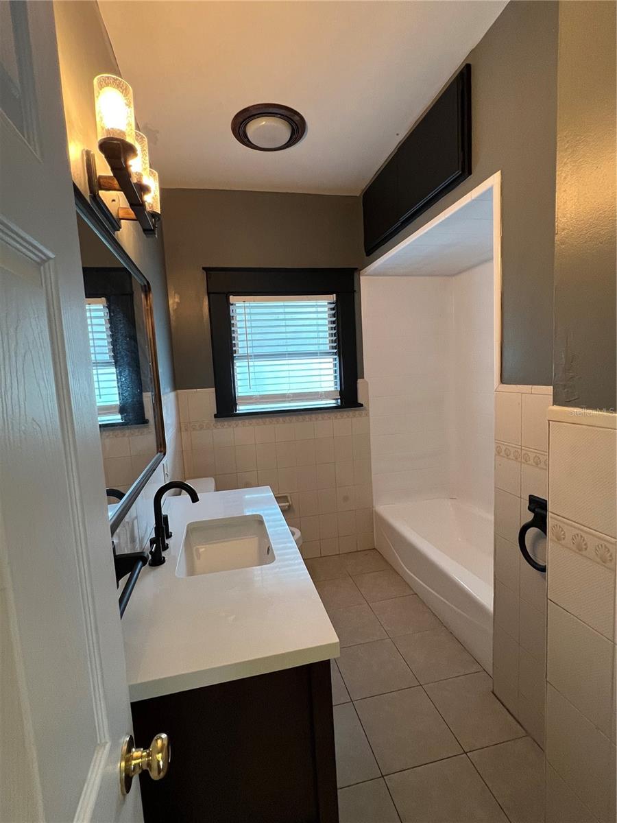 505 WASHINGTON AVE, EUSTIS, FL, 32726