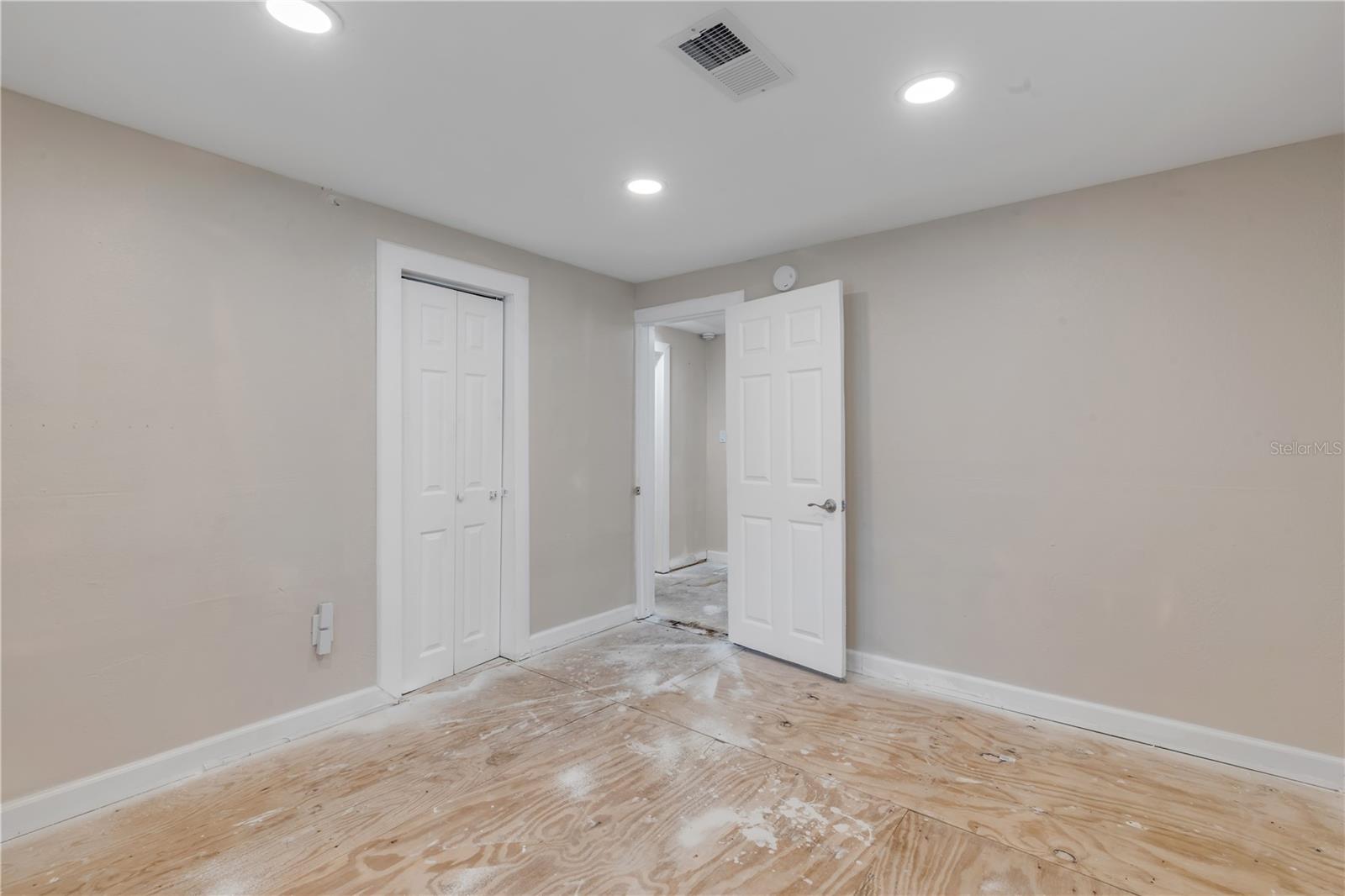 103 FLAGLER AVE, EDGEWATER, FL, 32132